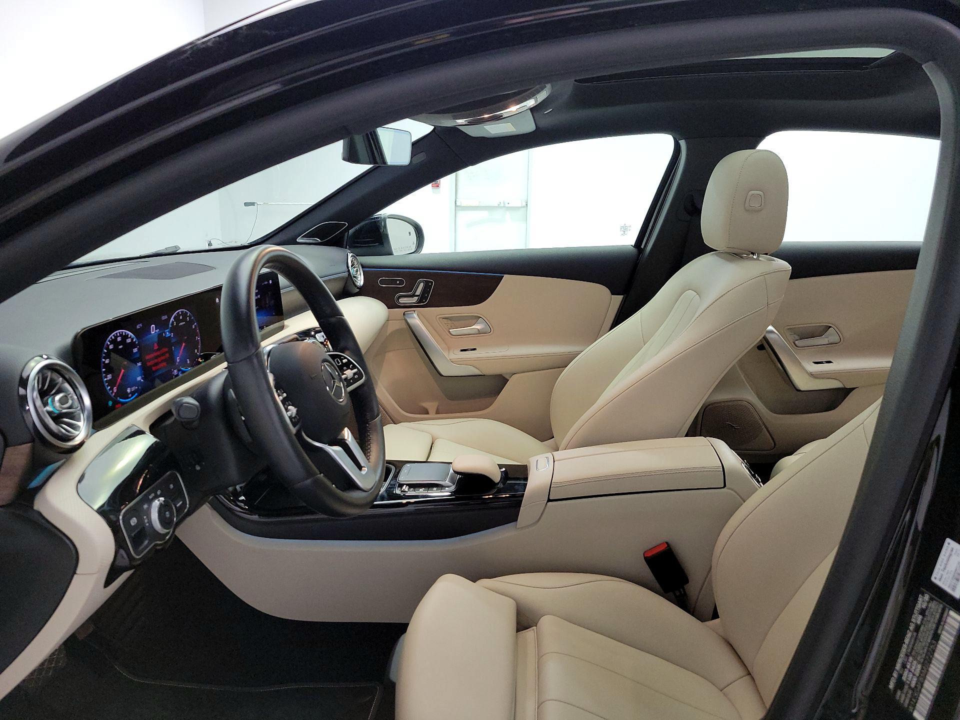 Thumbnail: 2021 Mercedes-Benz A-Class - 11