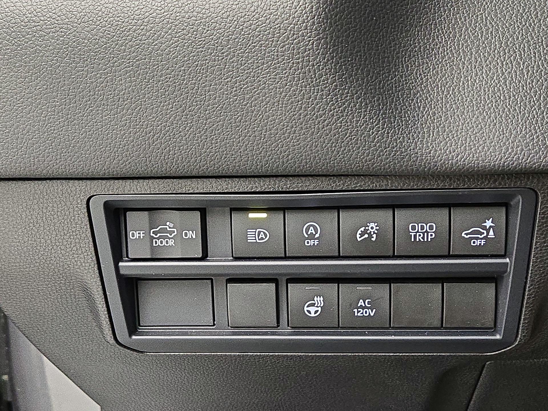 Thumbnail: 2024 Toyota Tundra - 13