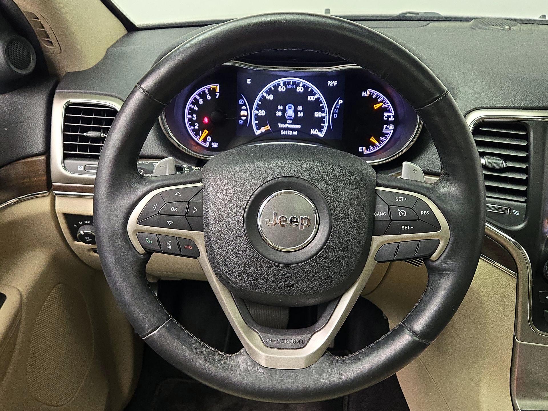 Thumbnail: 2017 Jeep Grand Cherokee - 10