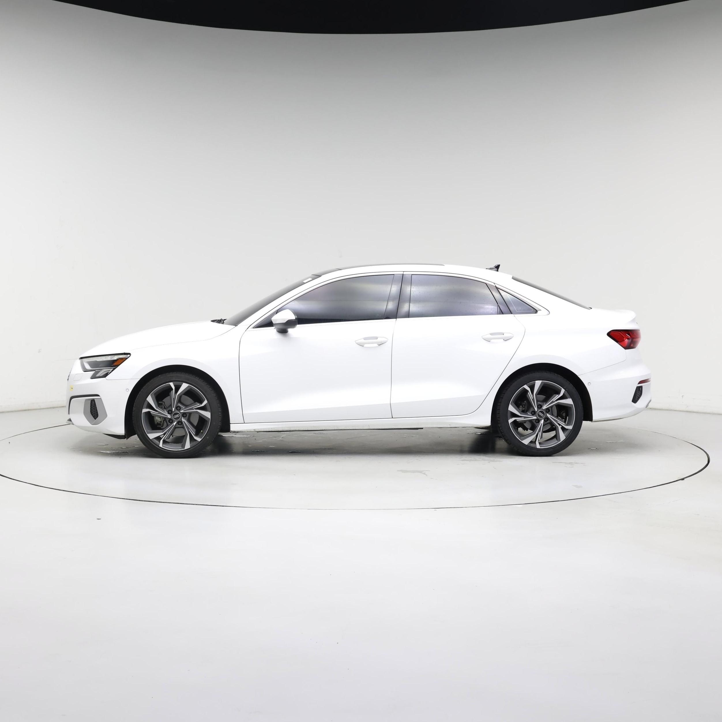 Thumbnail: 2022 Audi A3 - 3