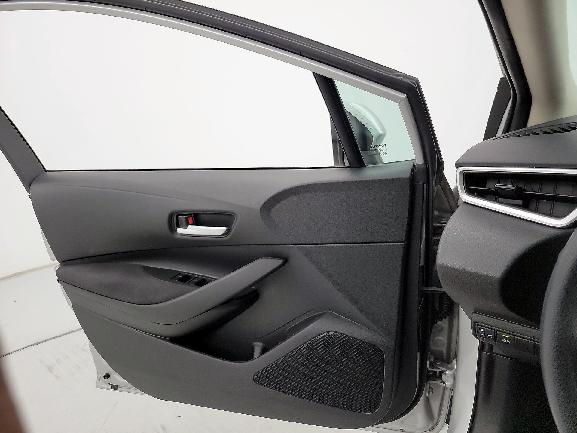 Thumbnail: 2021 Toyota Corolla - 12