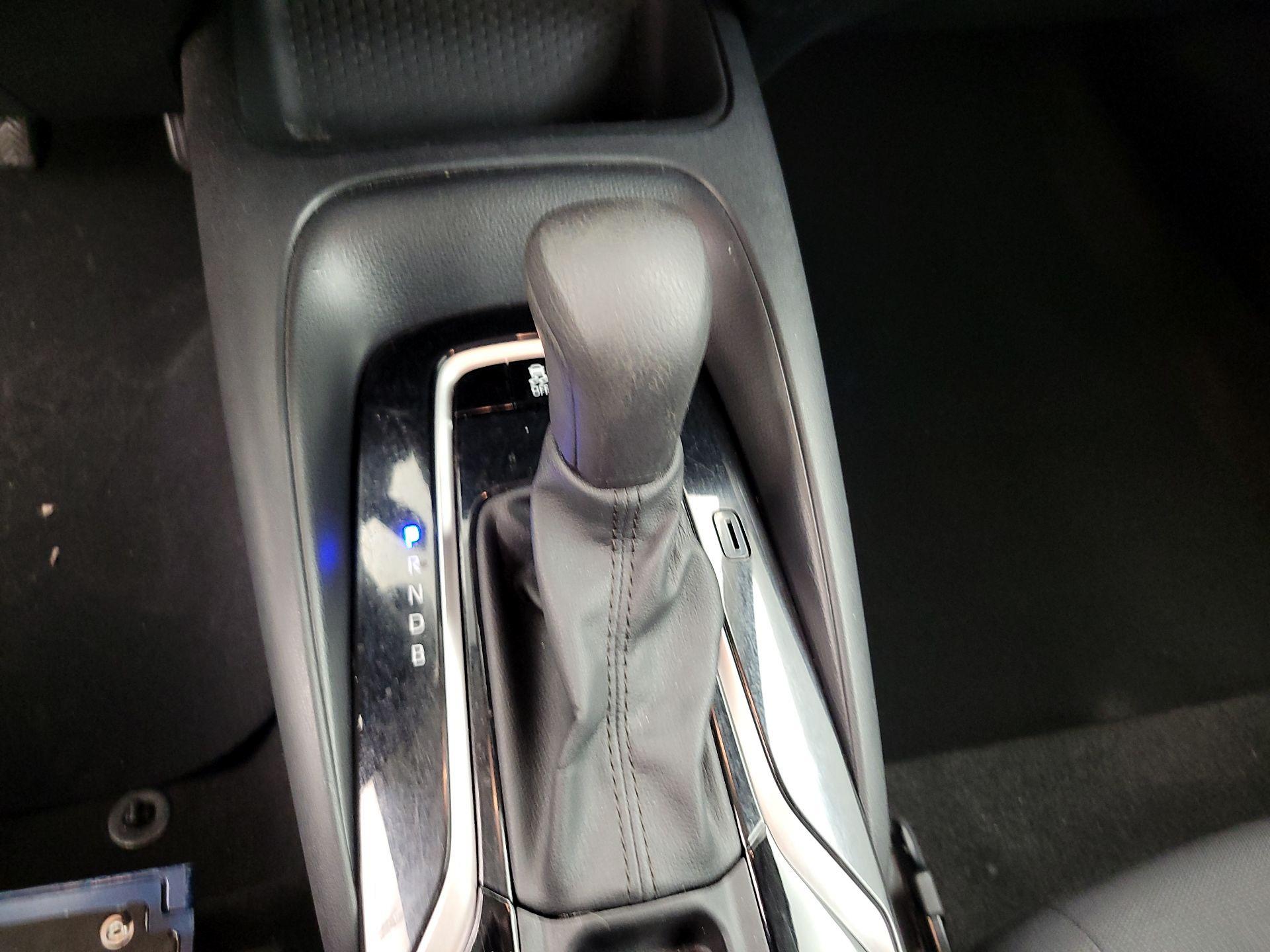 Thumbnail: 2021 Toyota Corolla - 18