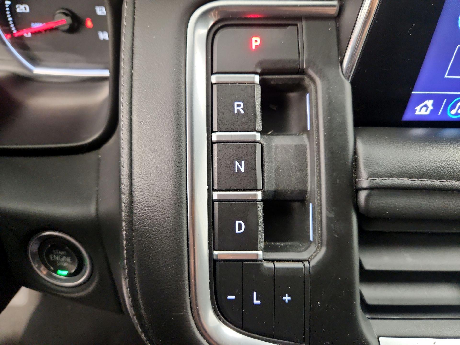 Thumbnail: 2021 Chevrolet Suburban - 17