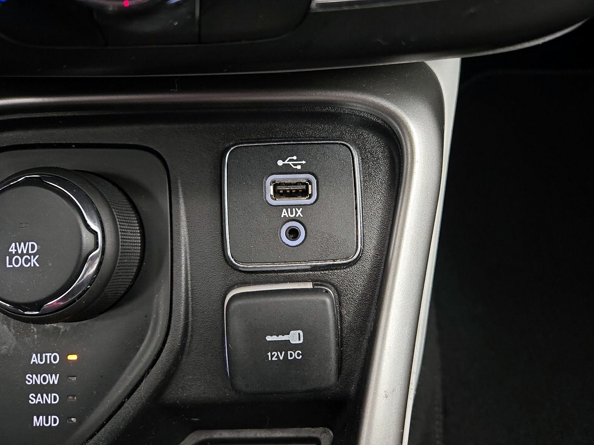 Thumbnail: 2017 Jeep Compass - 18