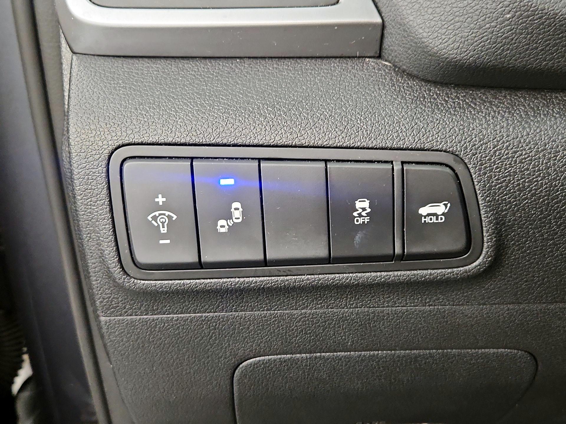 Thumbnail: 2018 Hyundai Tucson - 13