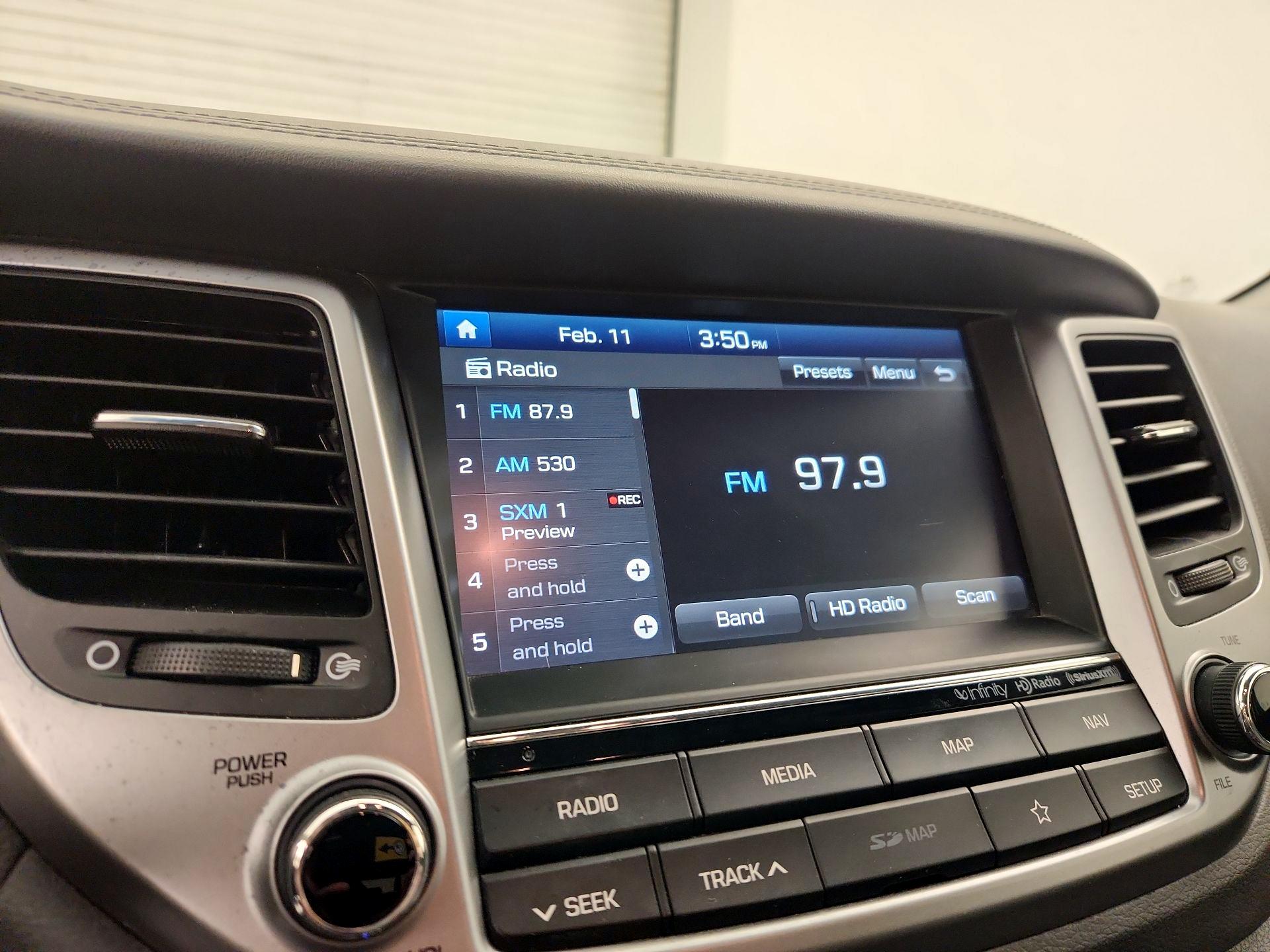 Thumbnail: 2018 Hyundai Tucson - 15