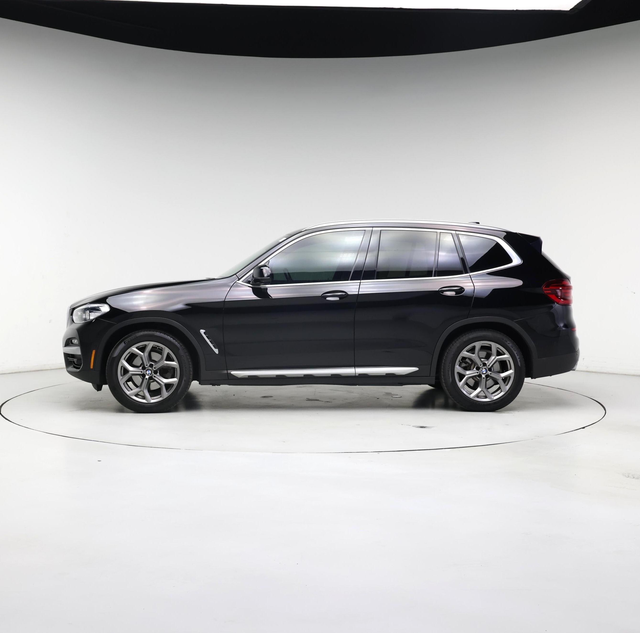 Thumbnail: 2021 BMW X3 - 3