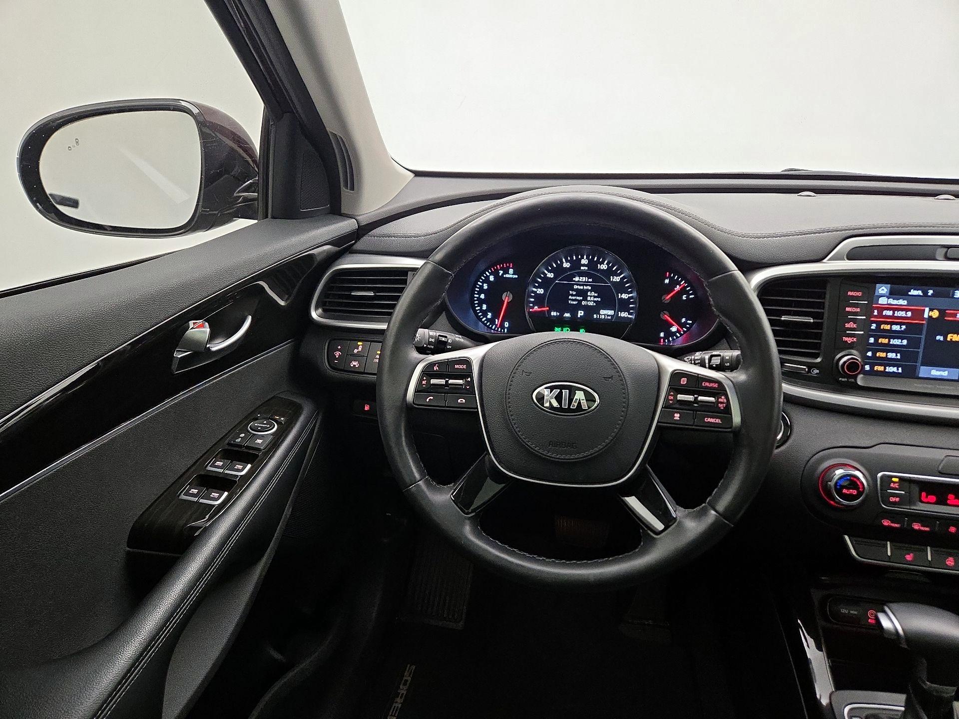 Thumbnail: 2019 Kia Sorento - 10
