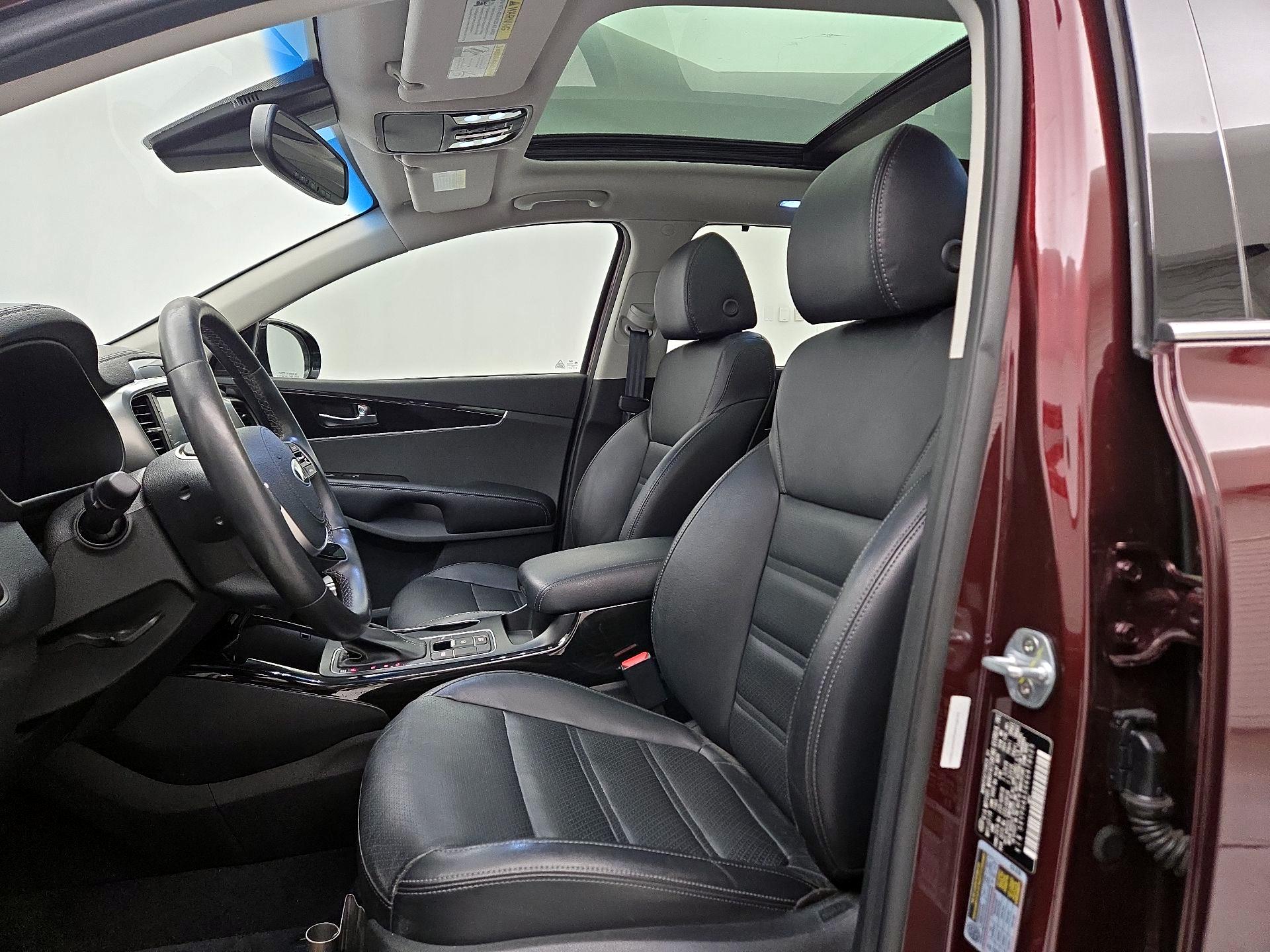 Thumbnail: 2019 Kia Sorento - 11