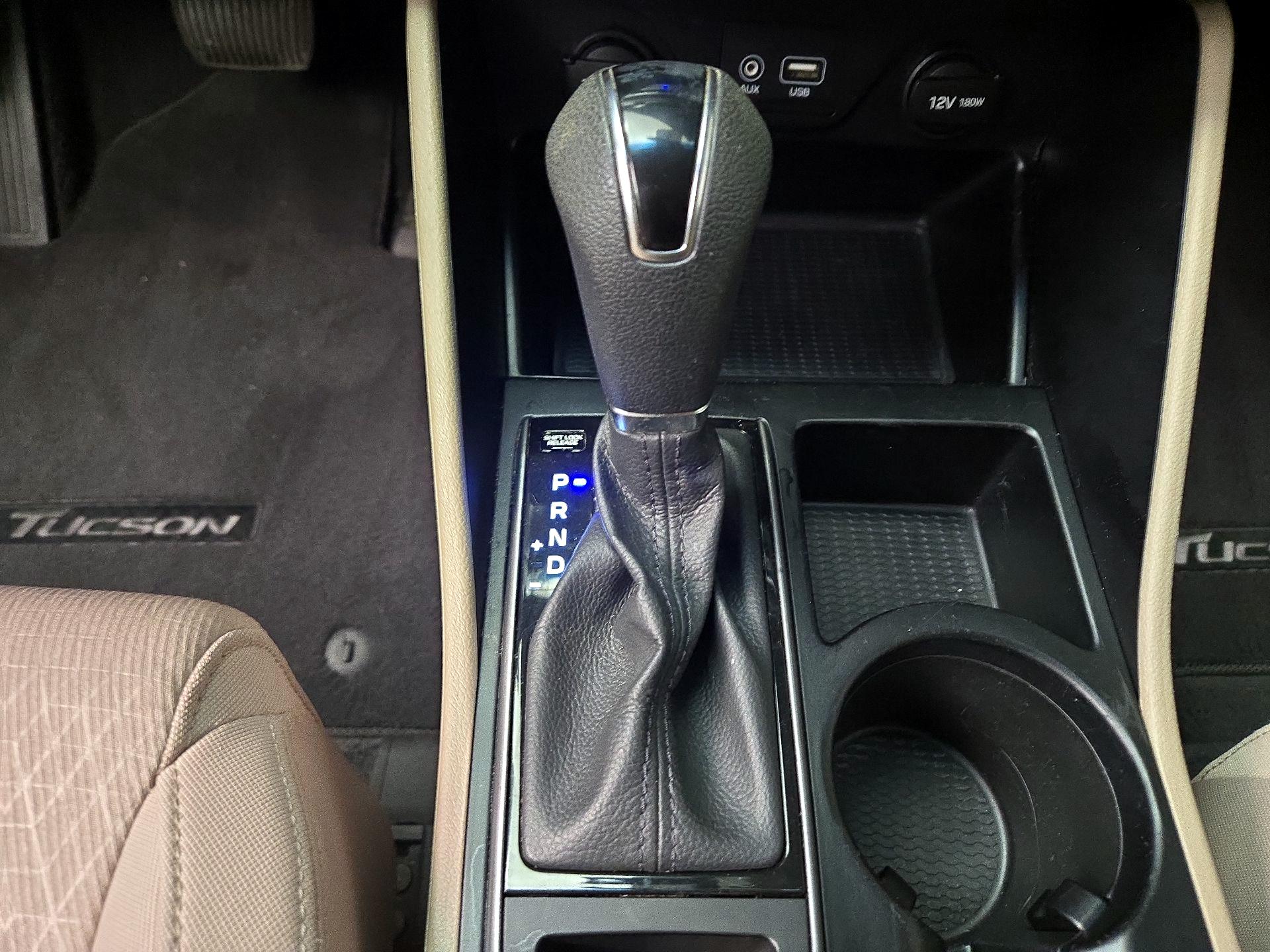 Thumbnail: 2016 Hyundai Tucson - 17