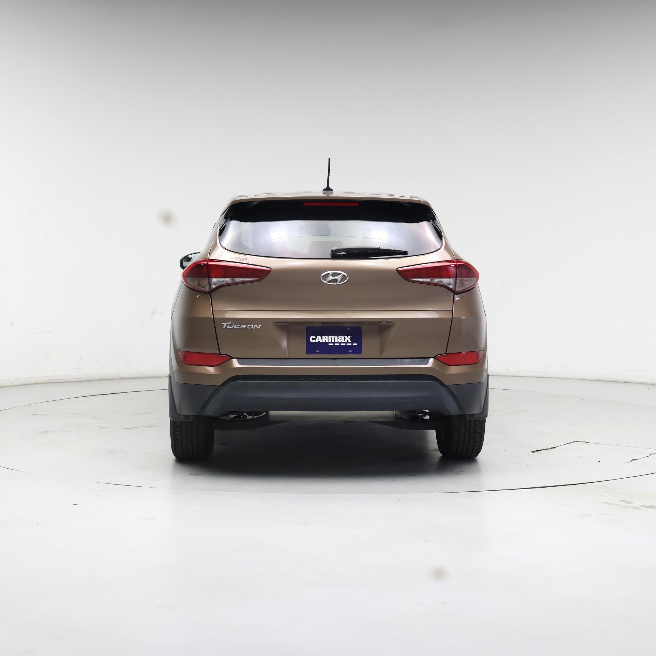 Thumbnail: 2016 Hyundai Tucson - 6