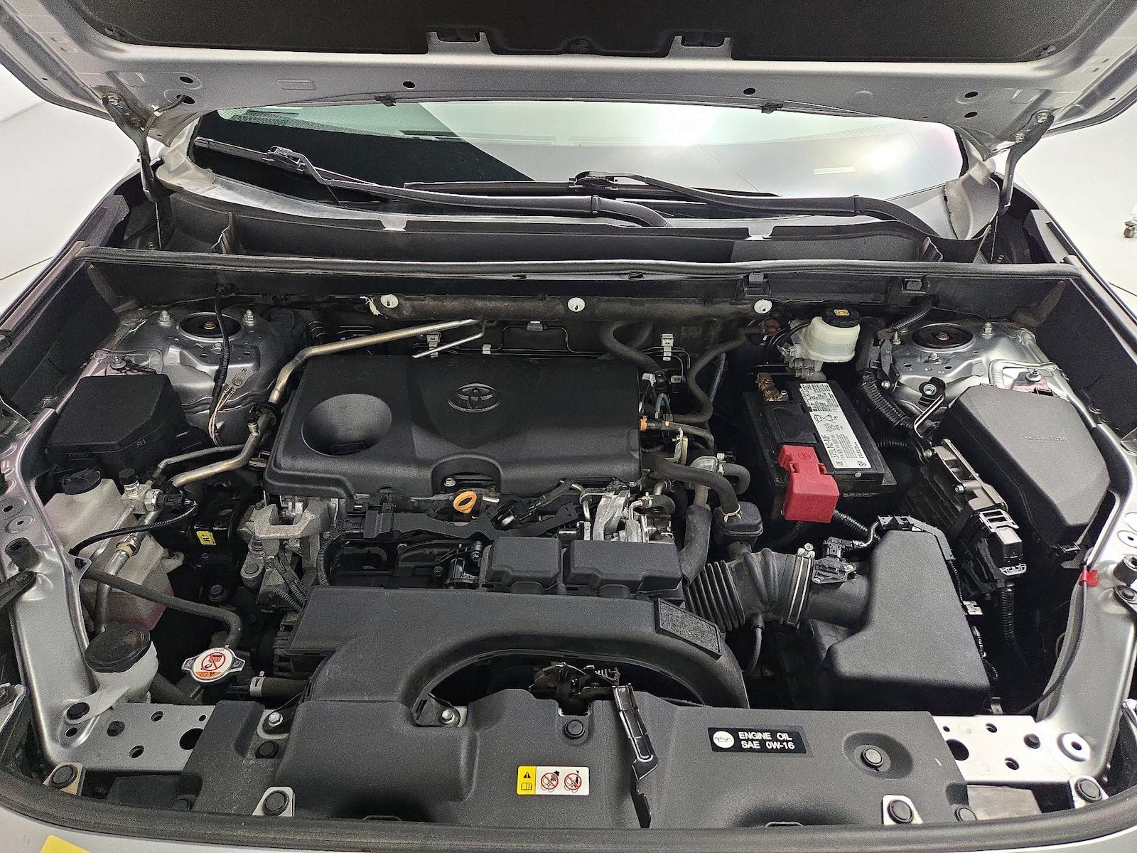 2020 Toyota RAV4 LE - Photo 22