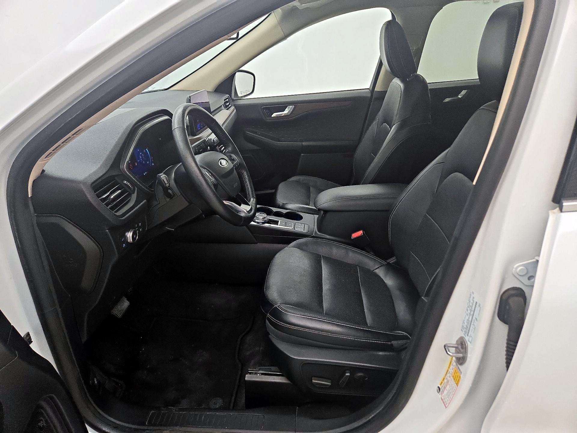 Thumbnail: 2020 Ford Escape - 11