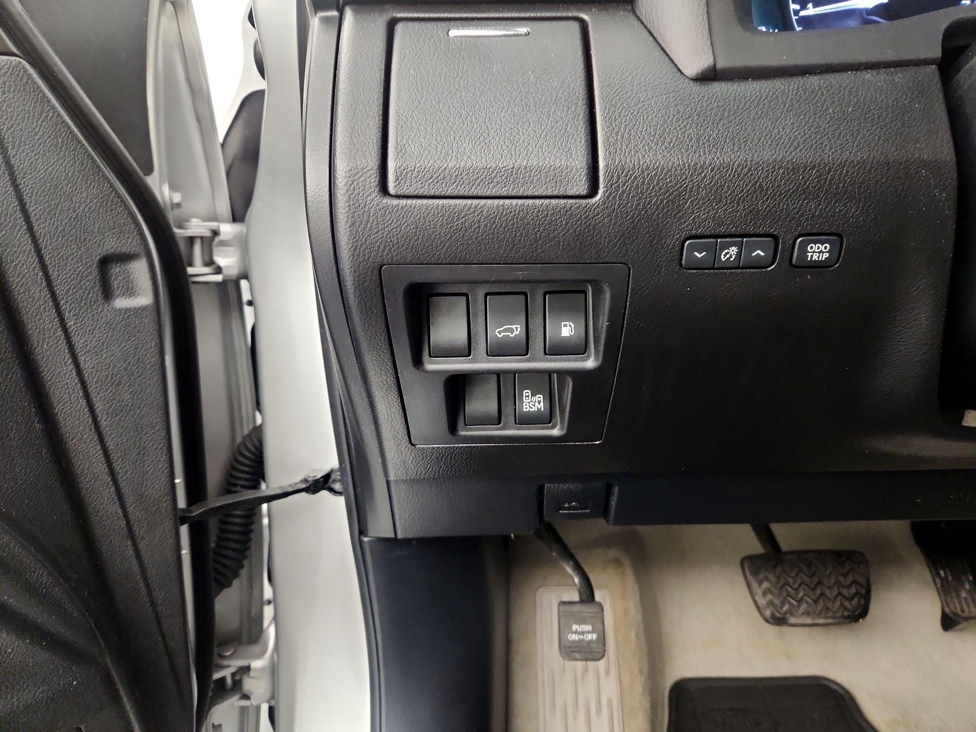 Thumbnail: 2015 Lexus RX - 13