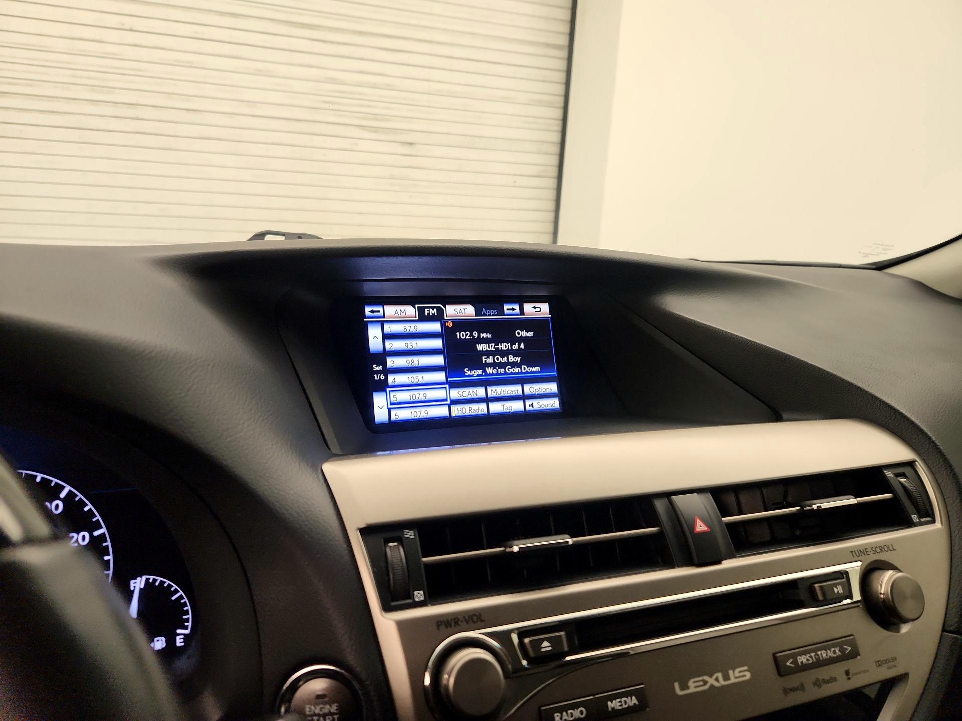 Thumbnail: 2015 Lexus RX - 16