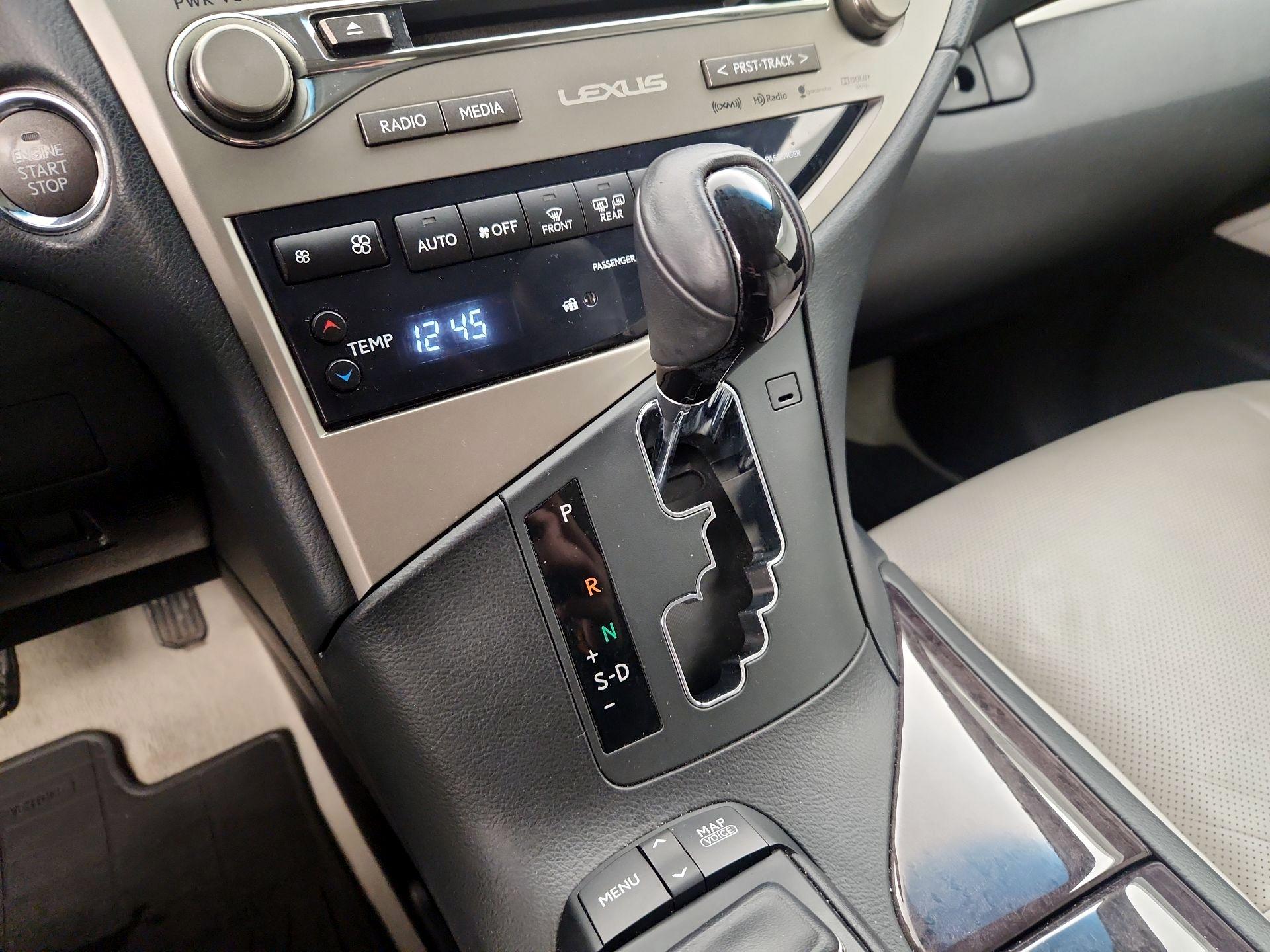 Thumbnail: 2015 Lexus RX - 18