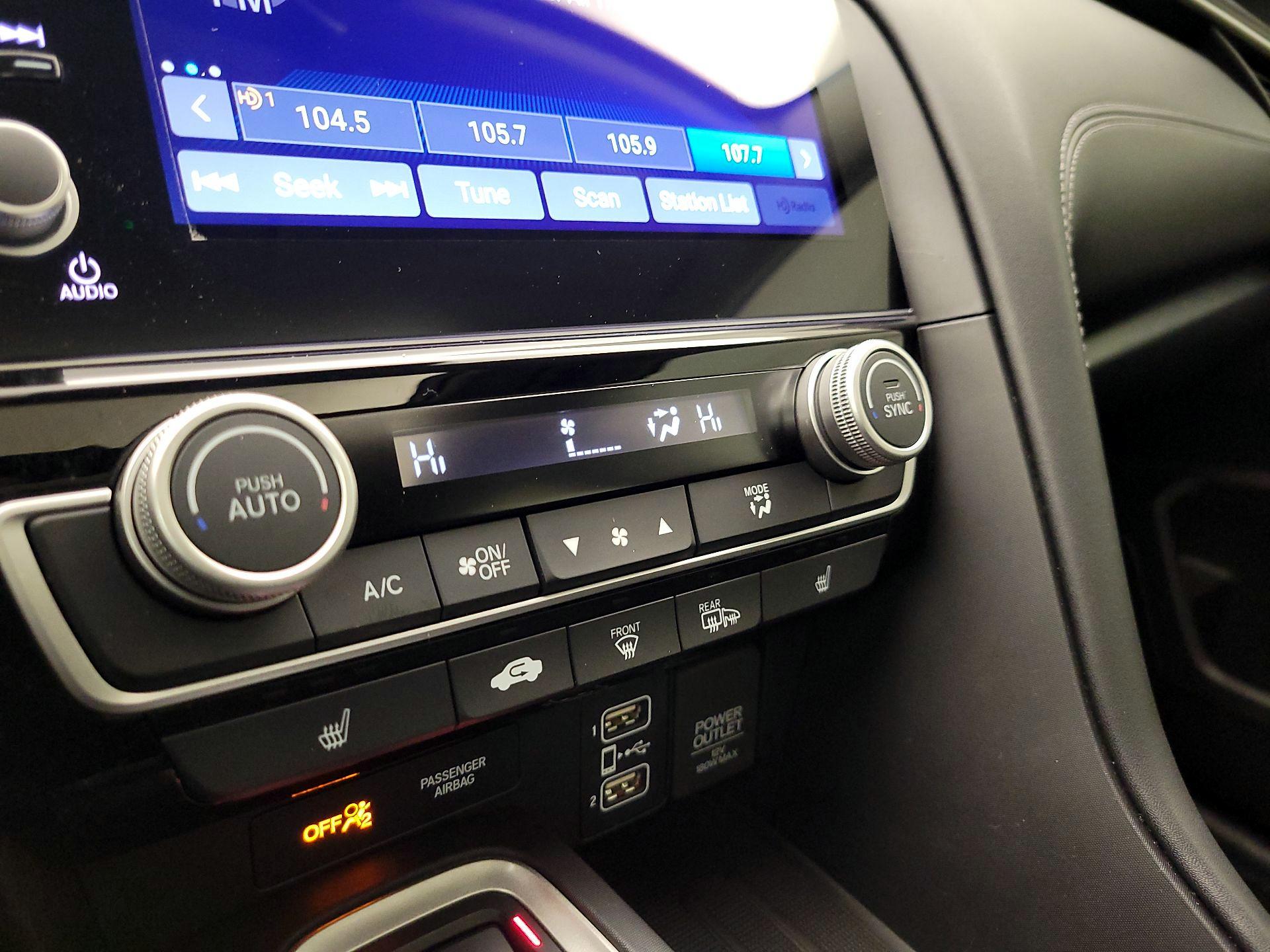 Thumbnail: 2021 Honda Insight - 16