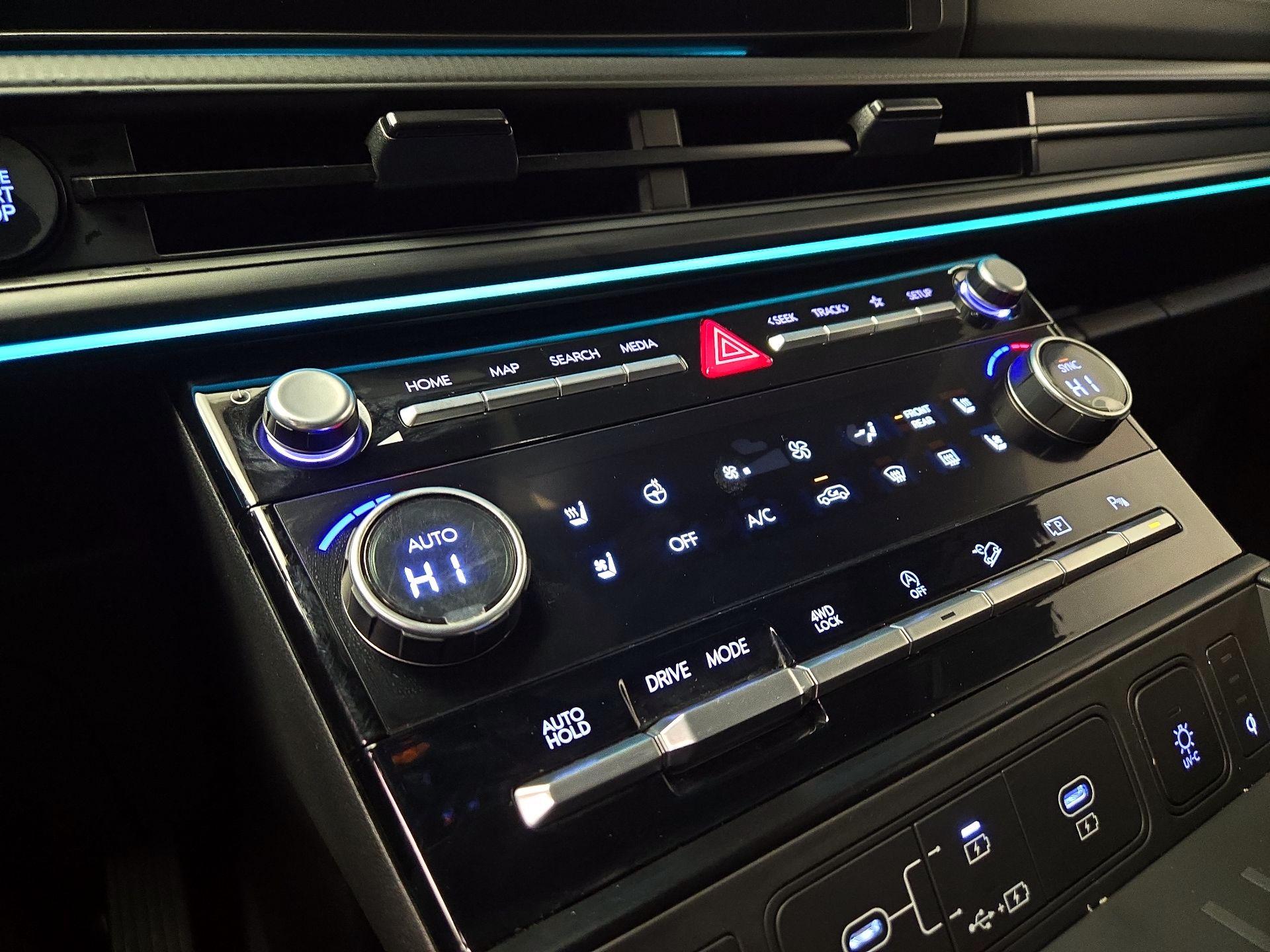 Thumbnail: 2025 Hyundai Santa Fe - 17