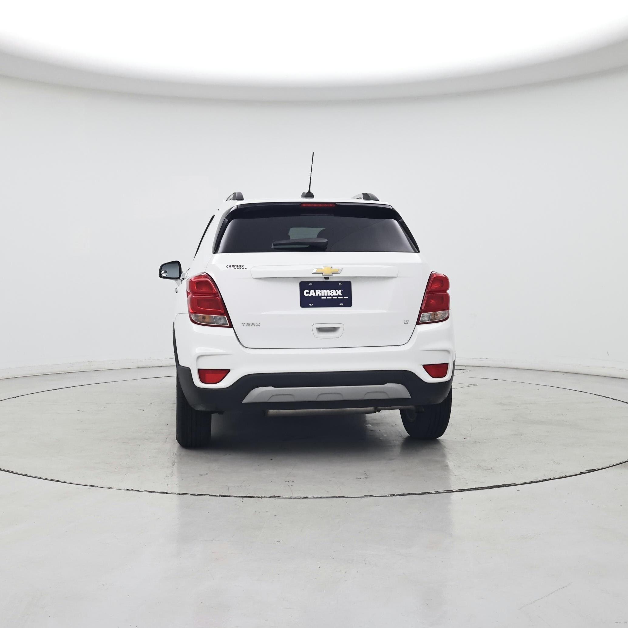 Thumbnail: 2017 Chevrolet Trax - 6