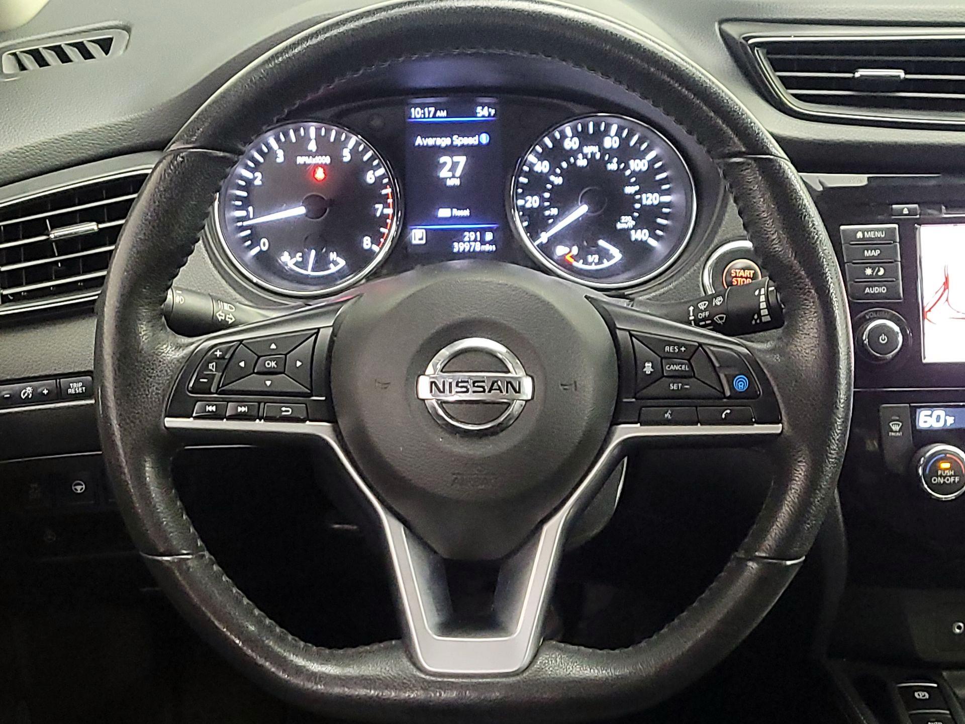 Thumbnail: 2020 Nissan Rogue - 10