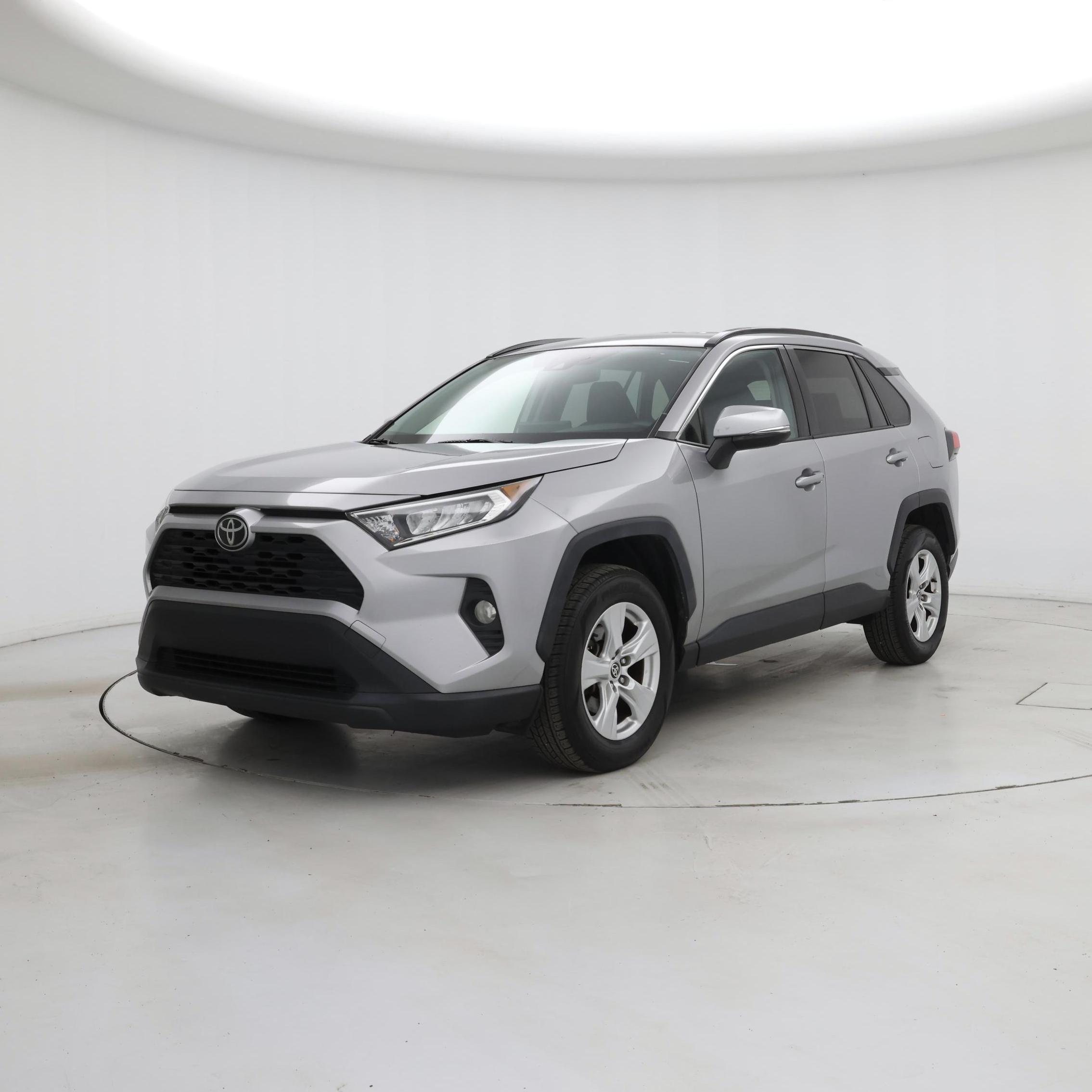 Thumbnail: 2021 Toyota RAV4 - 4