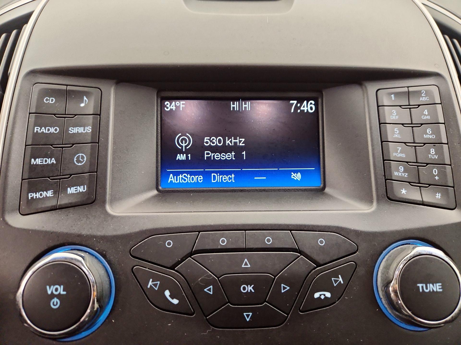 Thumbnail: 2016 Ford Edge - 15