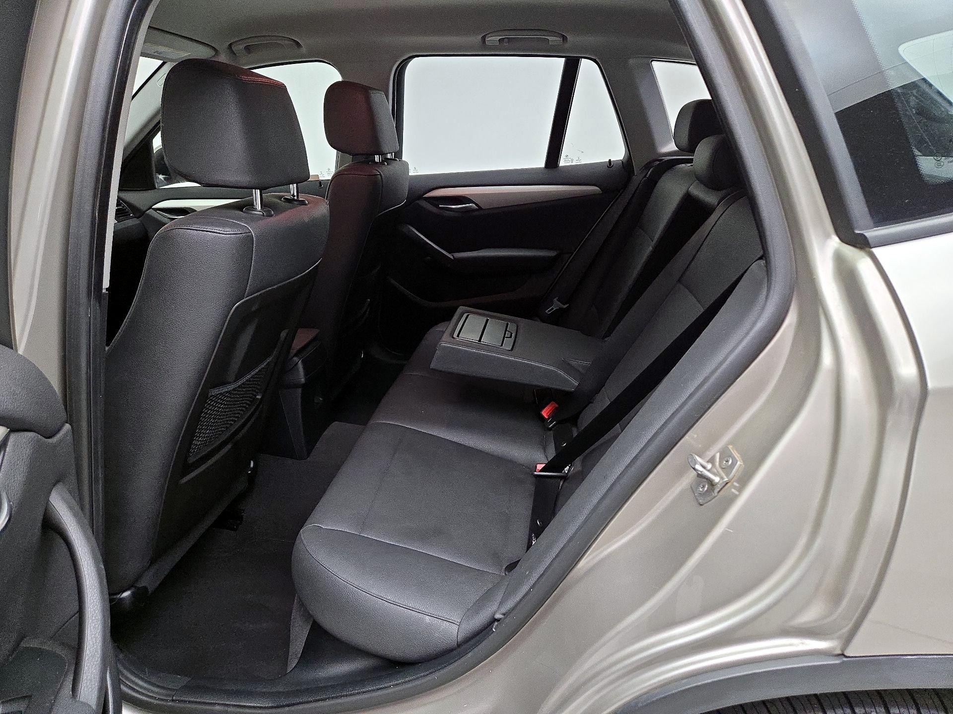 Thumbnail: 2015 BMW X1 - 18
