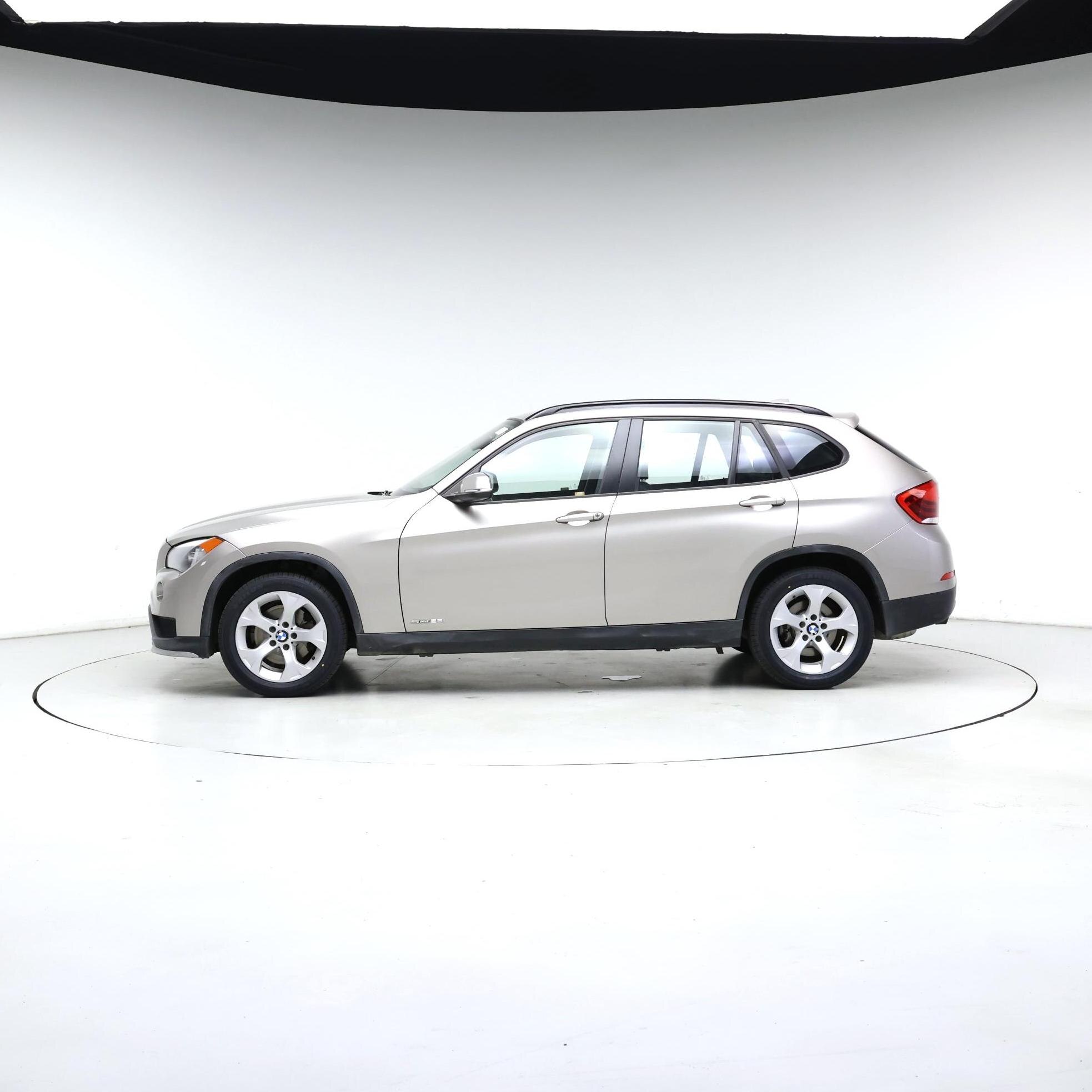 Thumbnail: 2015 BMW X1 - 3