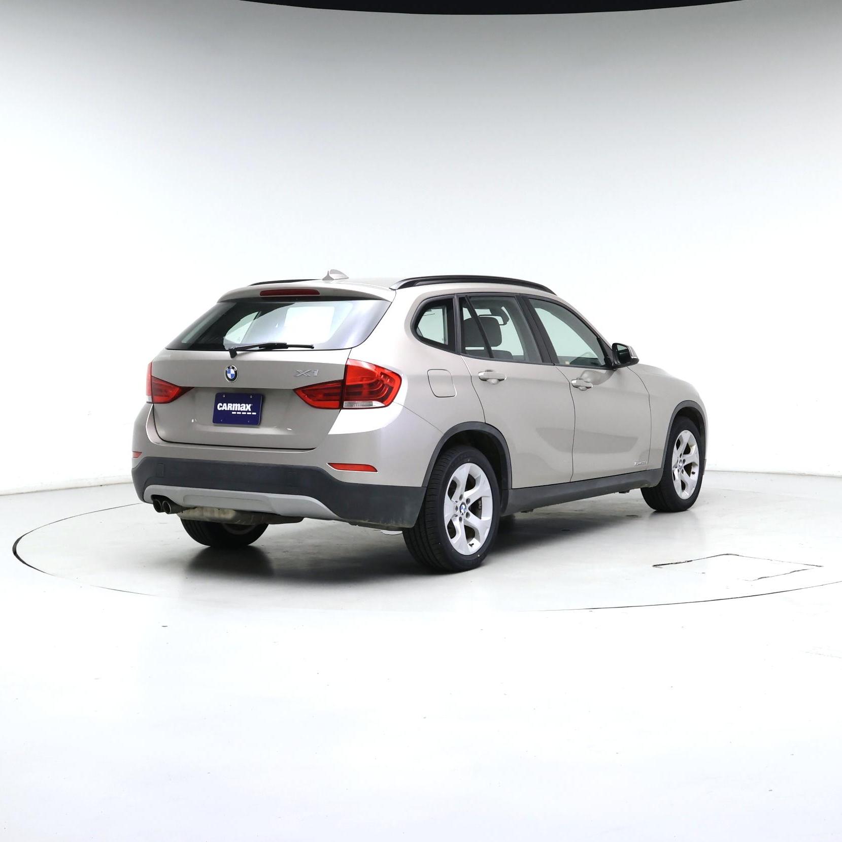 Thumbnail: 2015 BMW X1 - 8