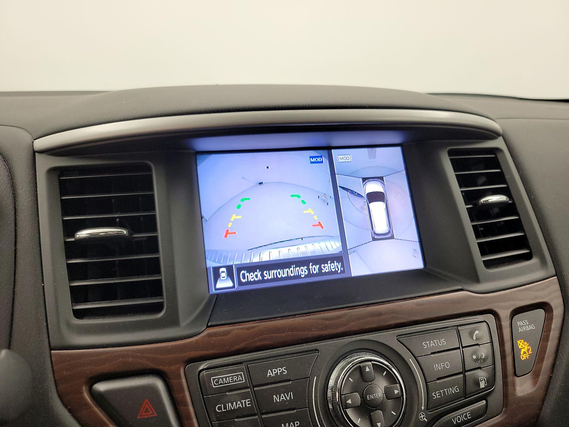 Thumbnail: 2018 Nissan Pathfinder - 15