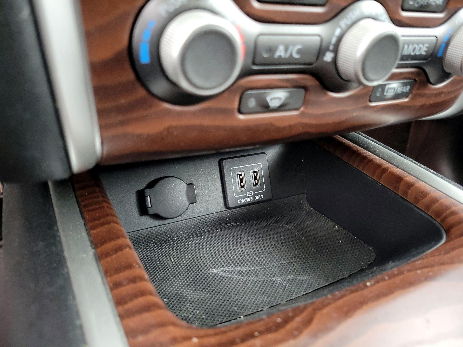 Thumbnail: 2018 Nissan Pathfinder - 19