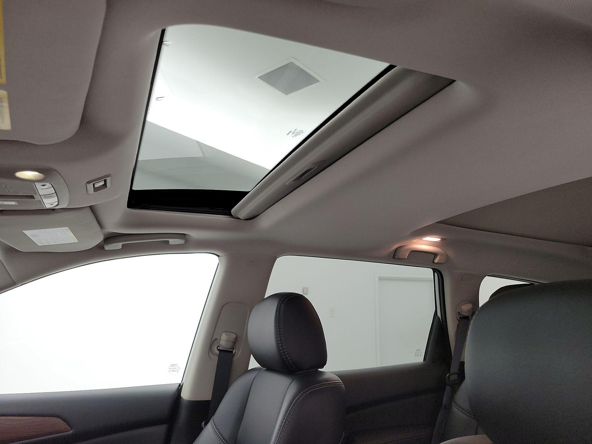 Thumbnail: 2018 Nissan Pathfinder - 20