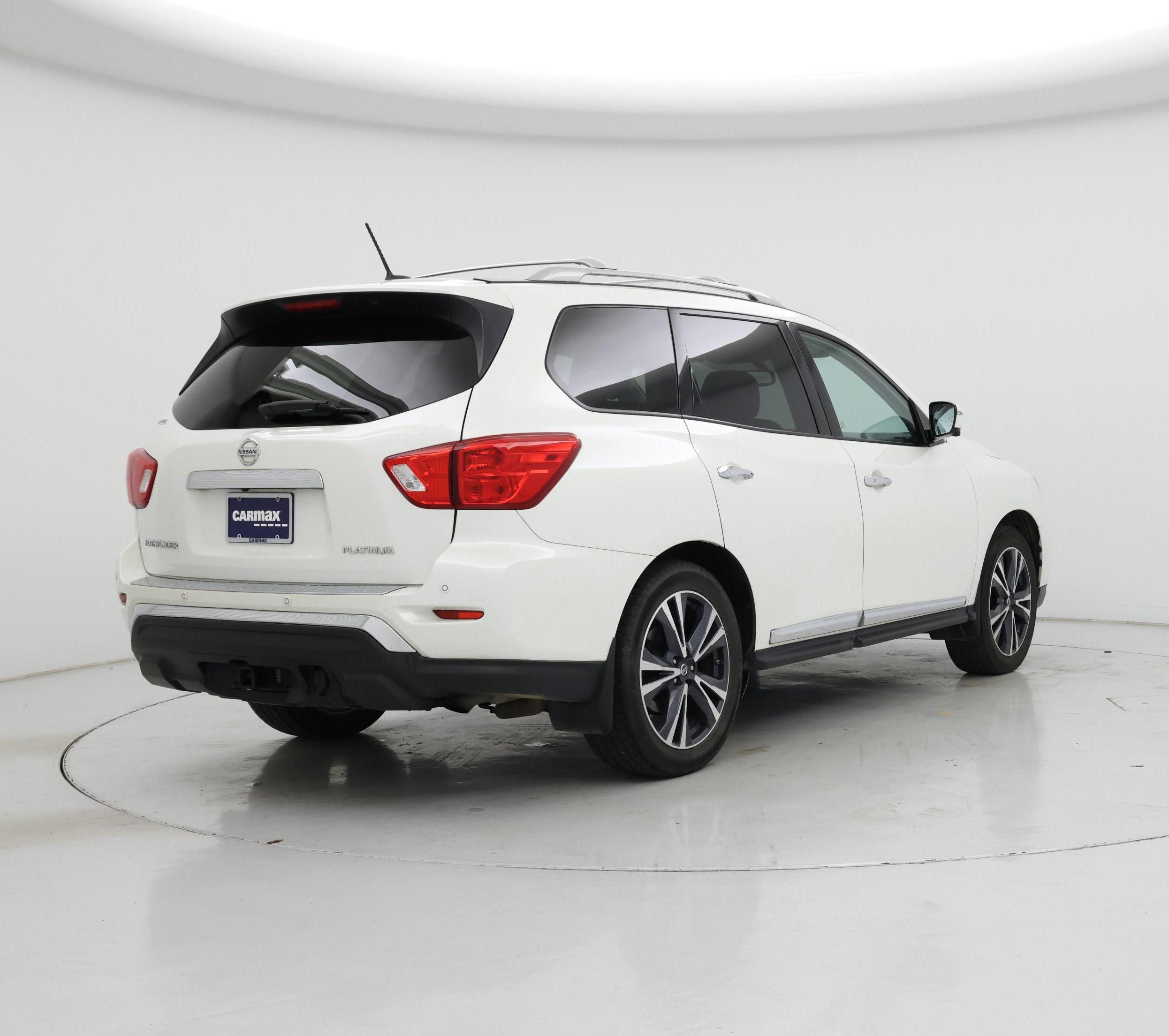 Thumbnail: 2018 Nissan Pathfinder - 8