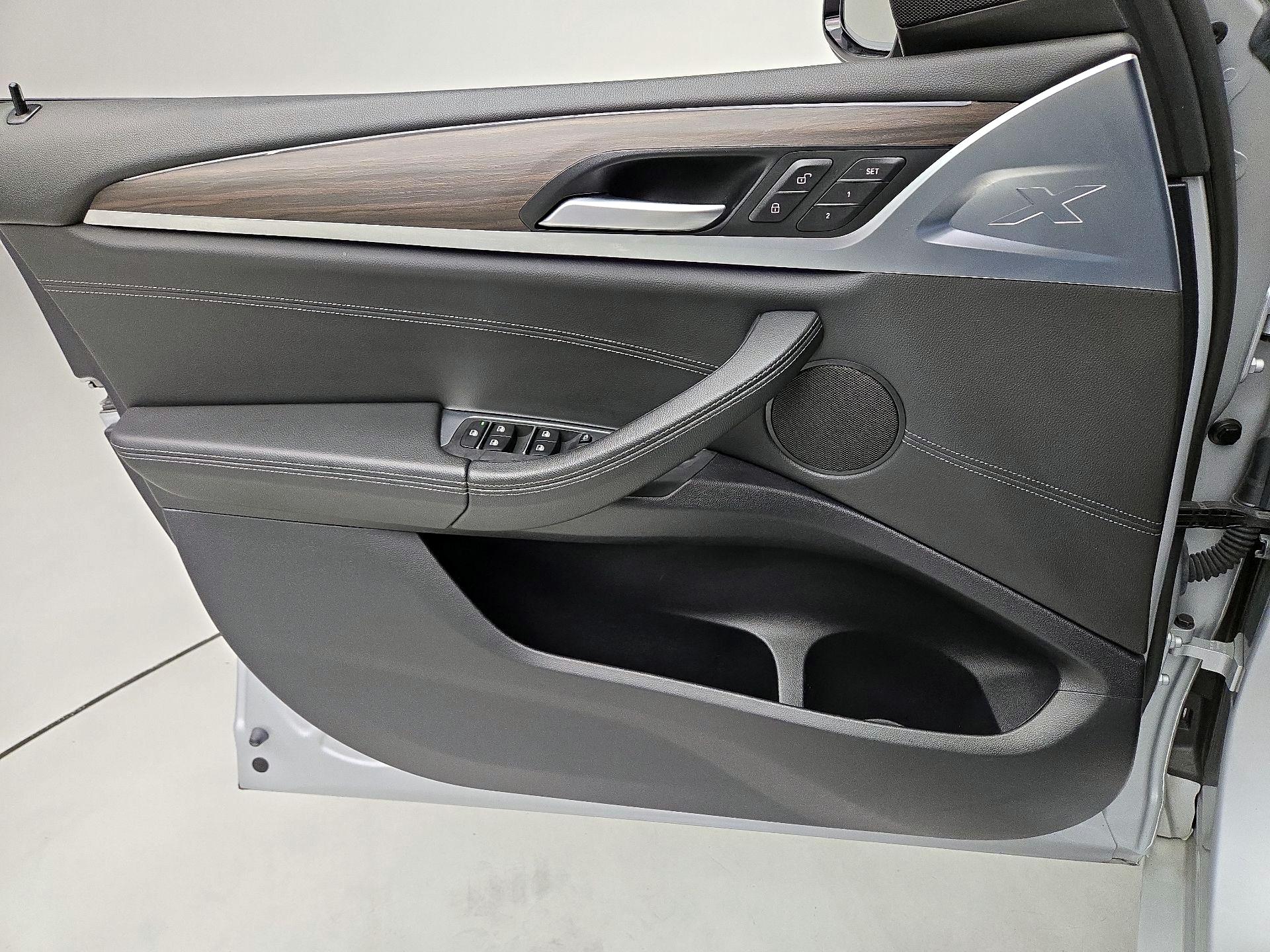 Thumbnail: 2019 BMW X3 - 12