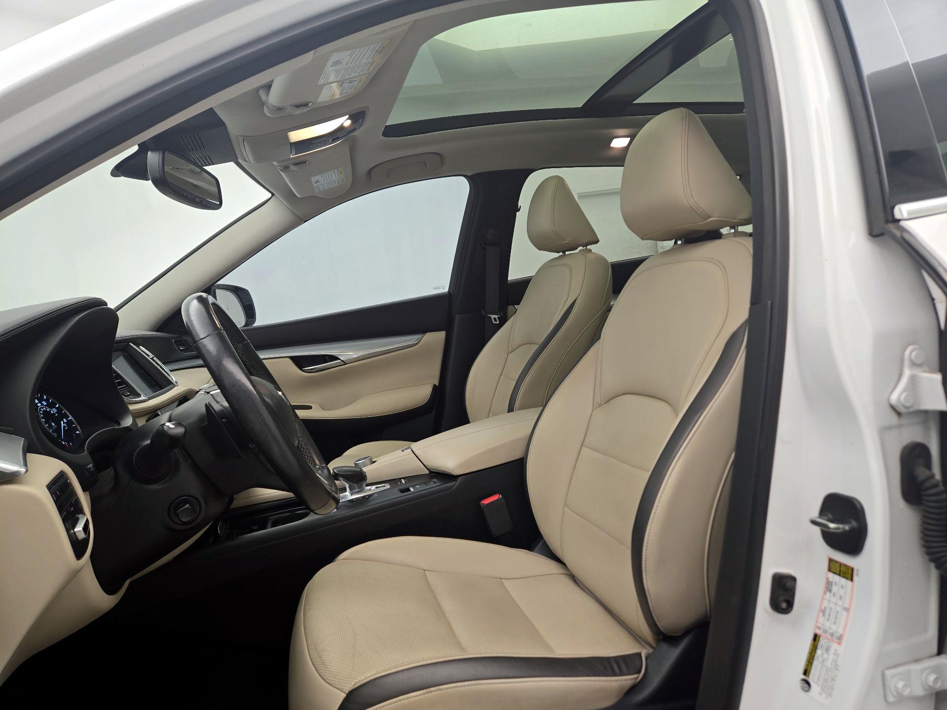 Thumbnail: 2020 INFINITI QX50 - 11