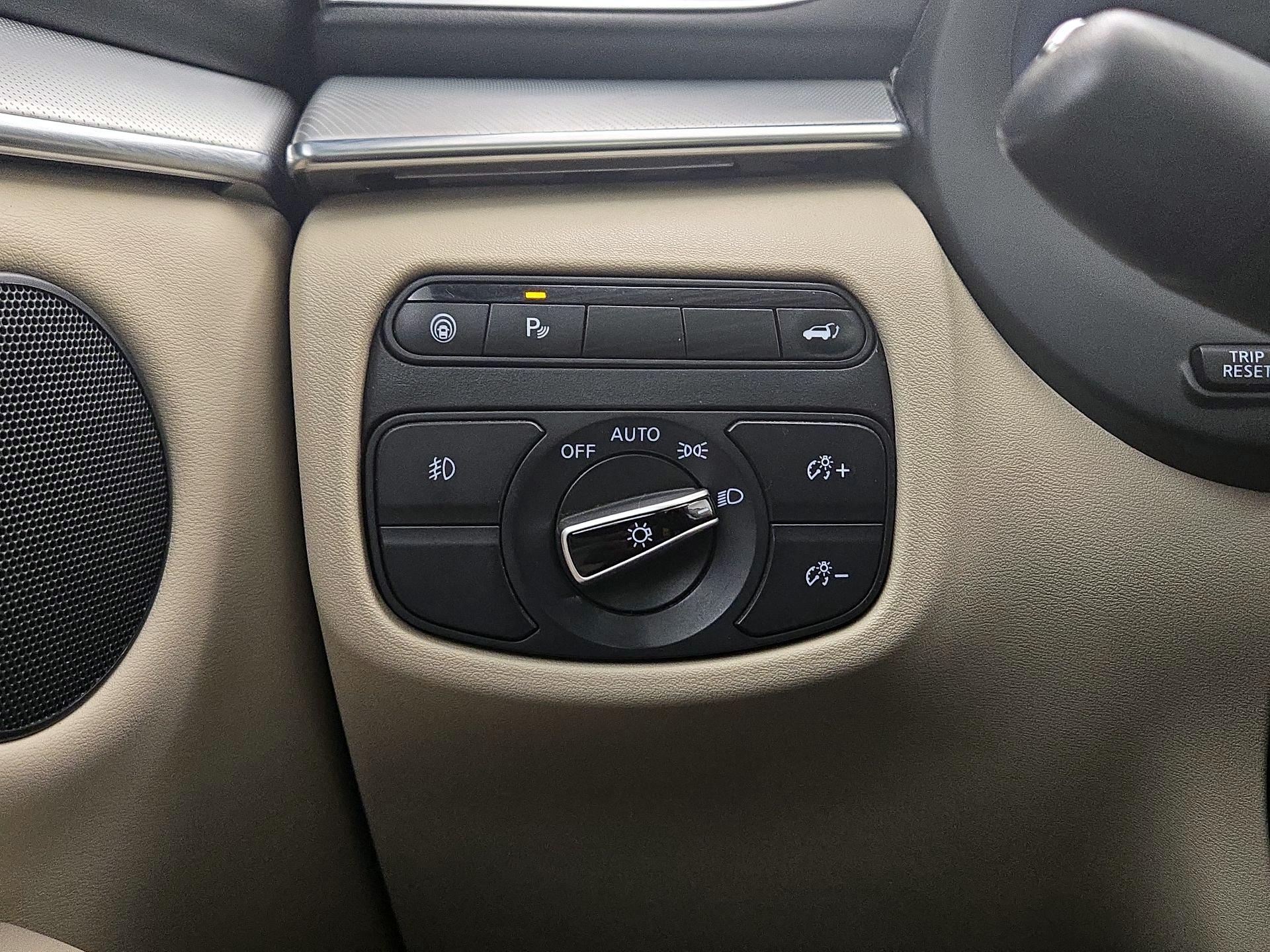 Thumbnail: 2020 INFINITI QX50 - 13