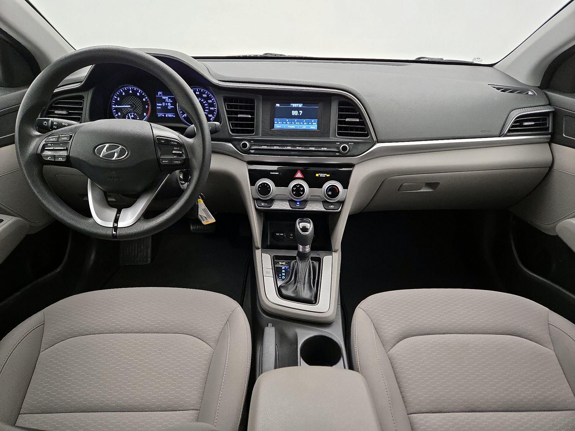 Thumbnail: 2019 Hyundai Elantra - 9