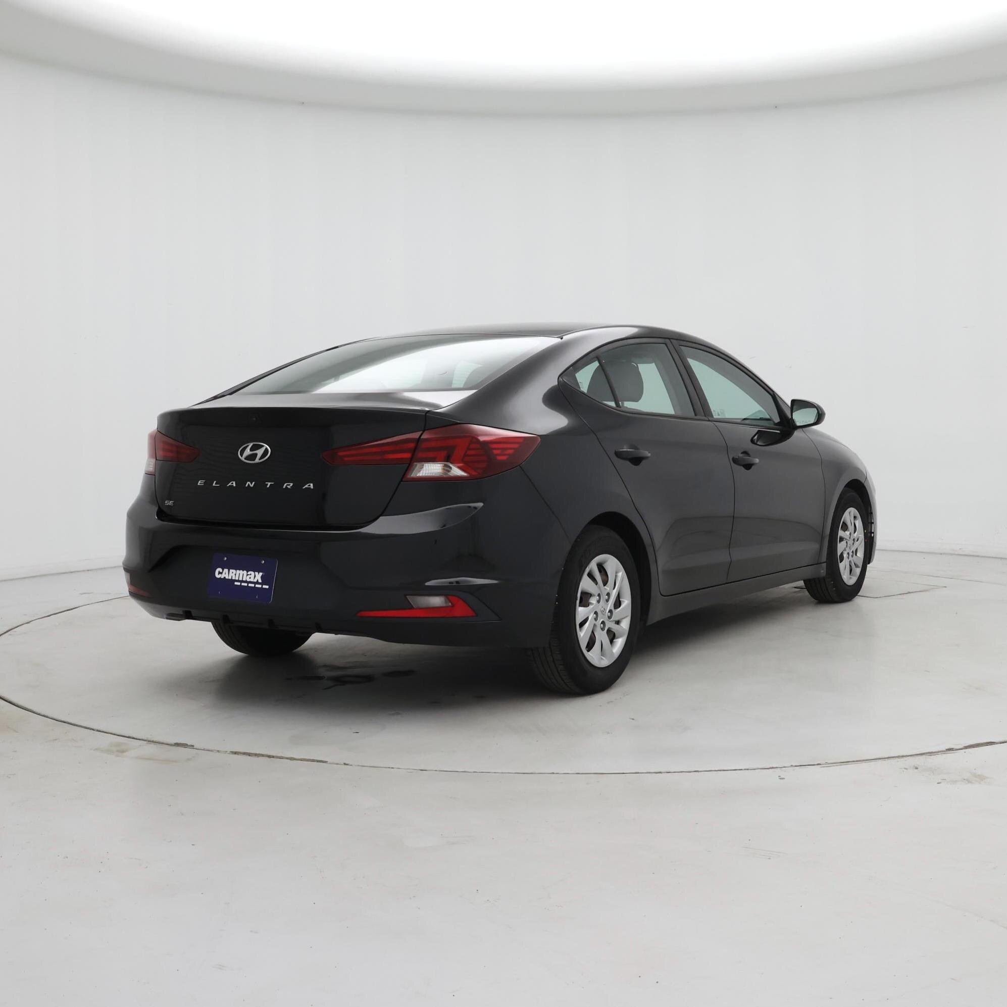 Thumbnail: 2019 Hyundai Elantra - 8