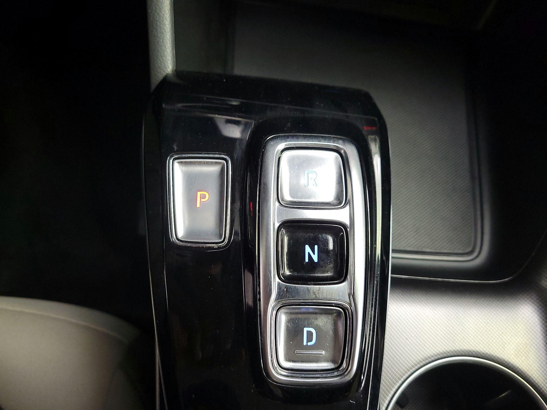 Thumbnail: 2021 Hyundai Sonata - 17