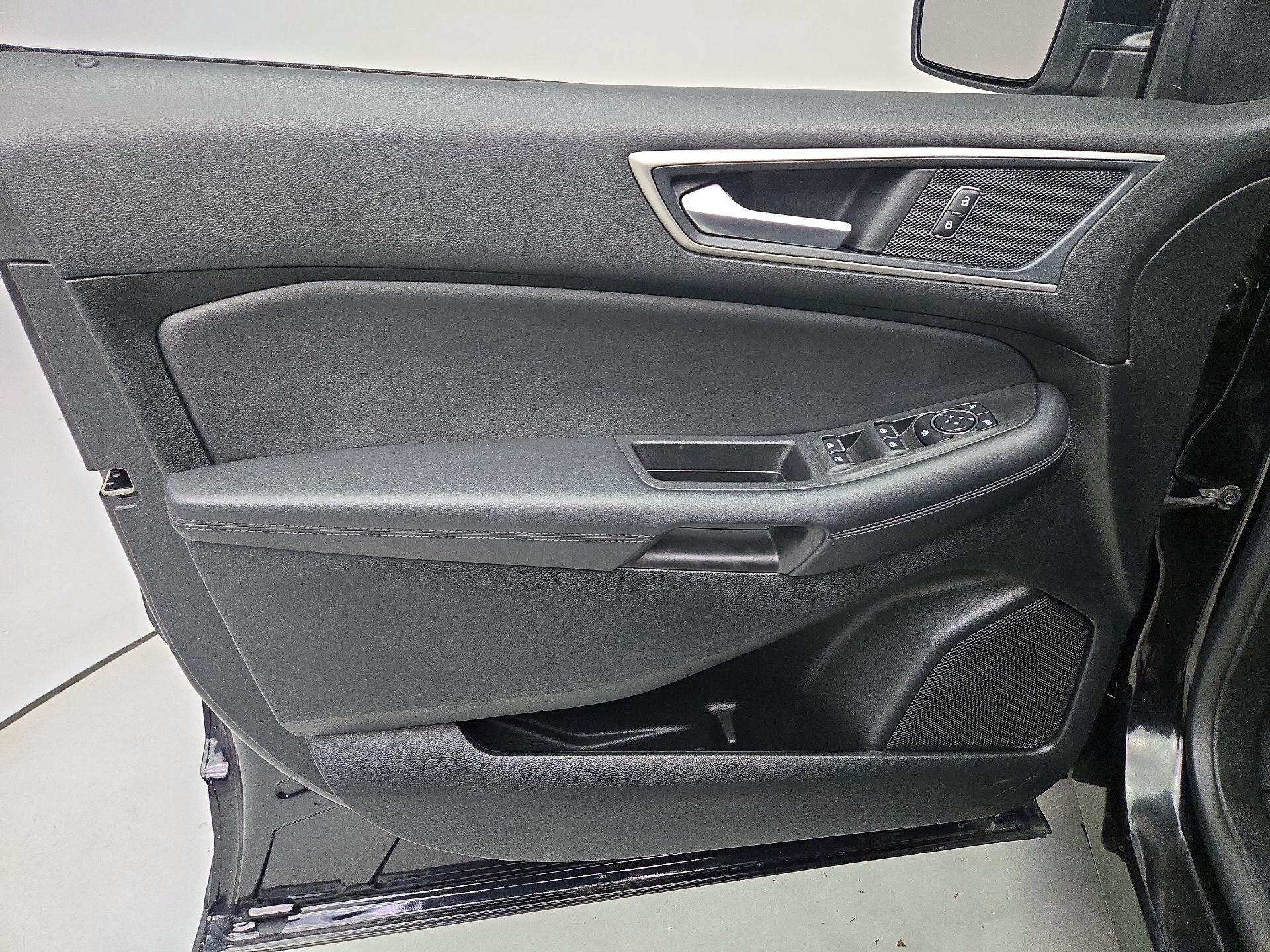 Thumbnail: 2024 Ford Edge - 12