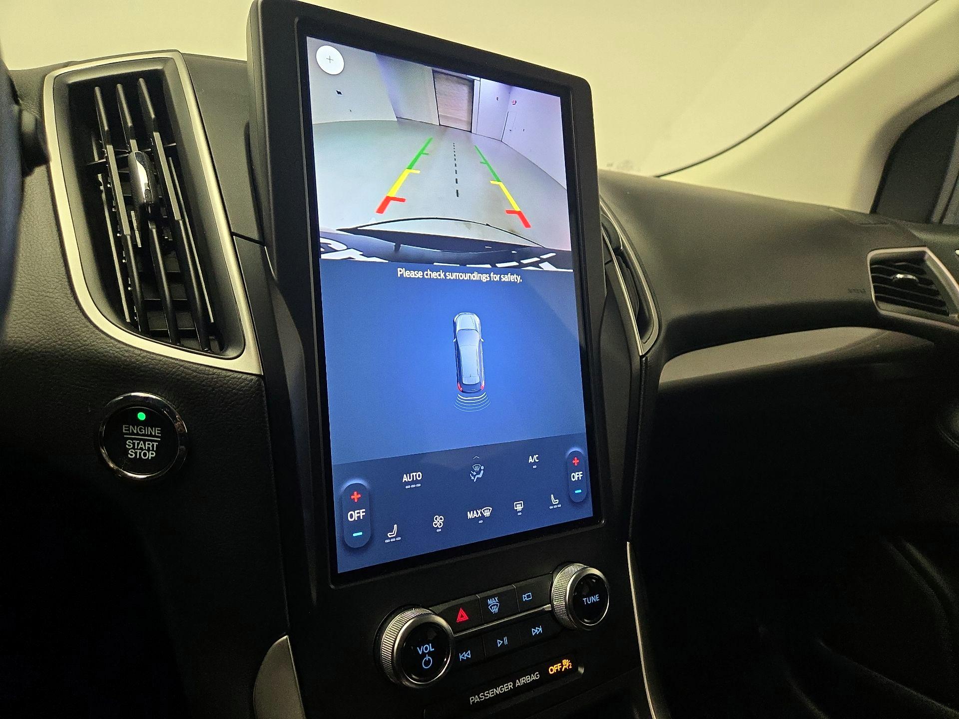 Thumbnail: 2024 Ford Edge - 14