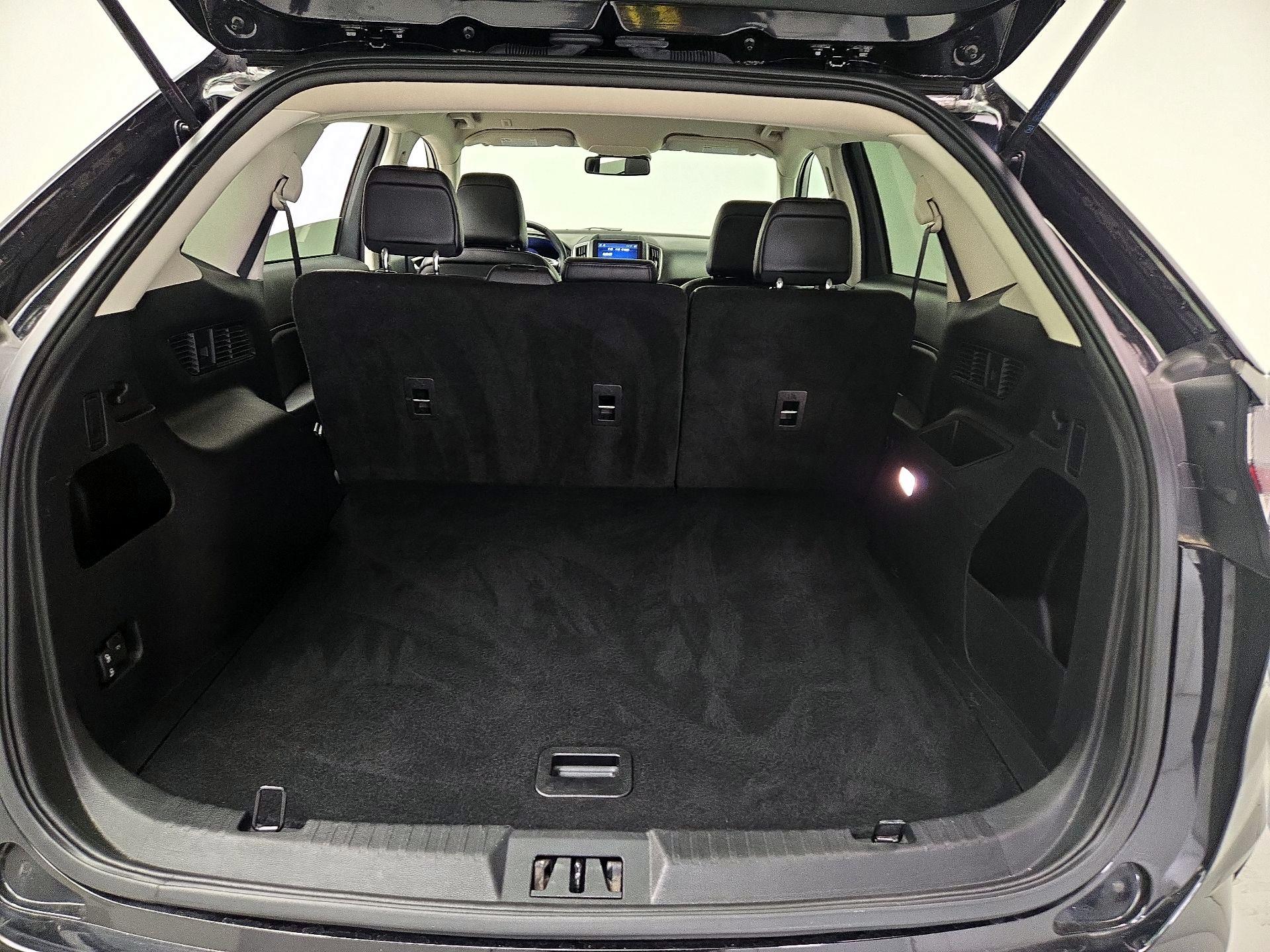 Thumbnail: 2024 Ford Edge - 20