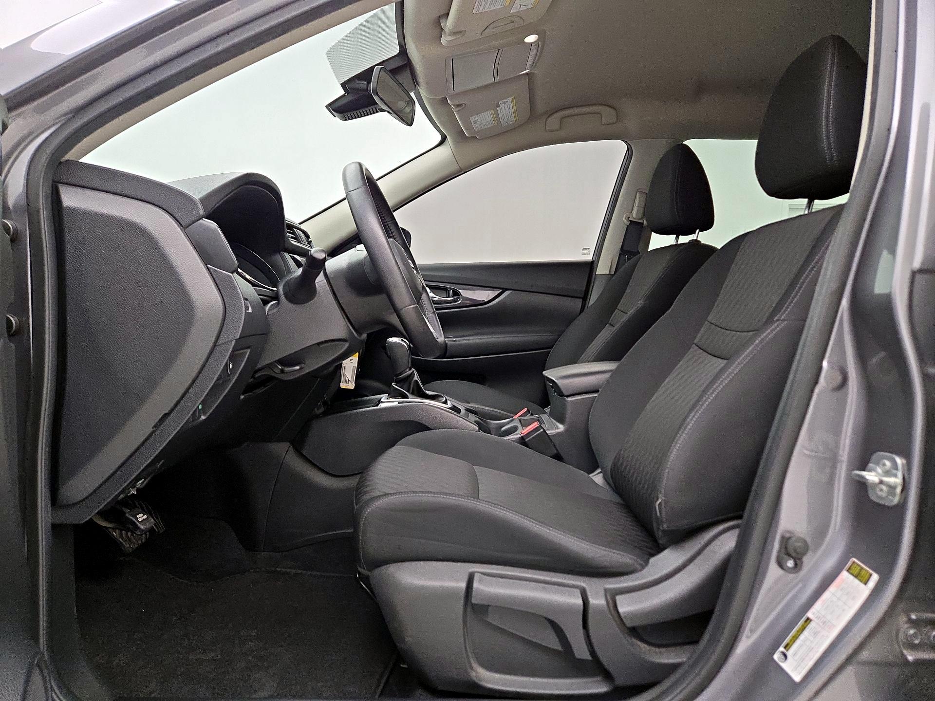 Thumbnail: 2019 Nissan Rogue - 11