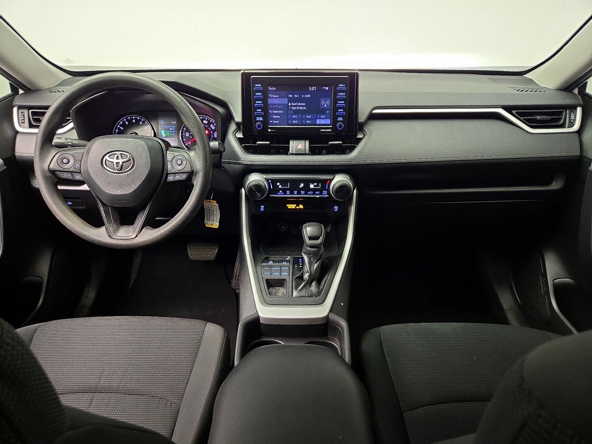 Thumbnail: 2021 Toyota RAV4 - 9