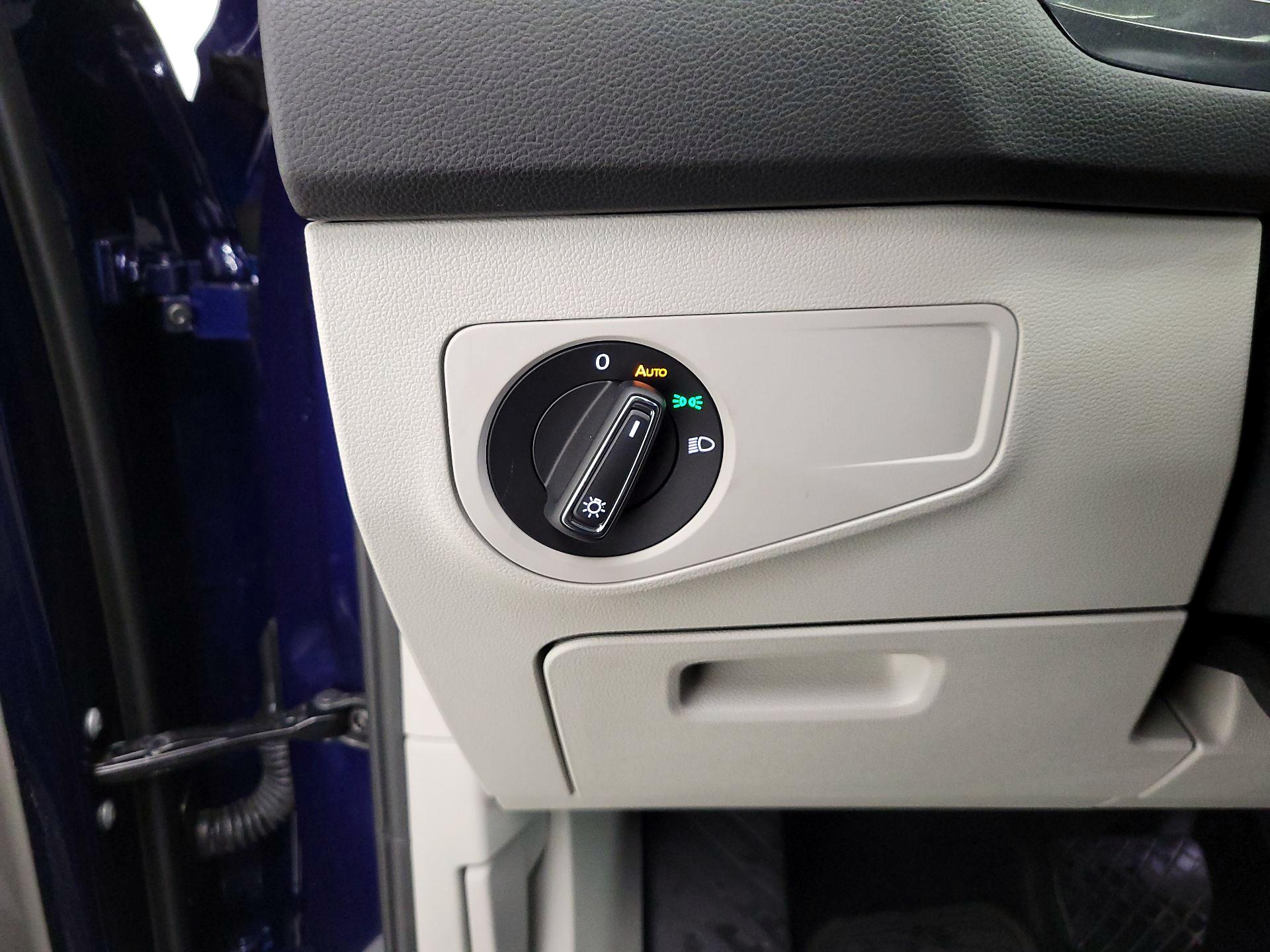 Thumbnail: 2024 Volkswagen Tiguan - 13