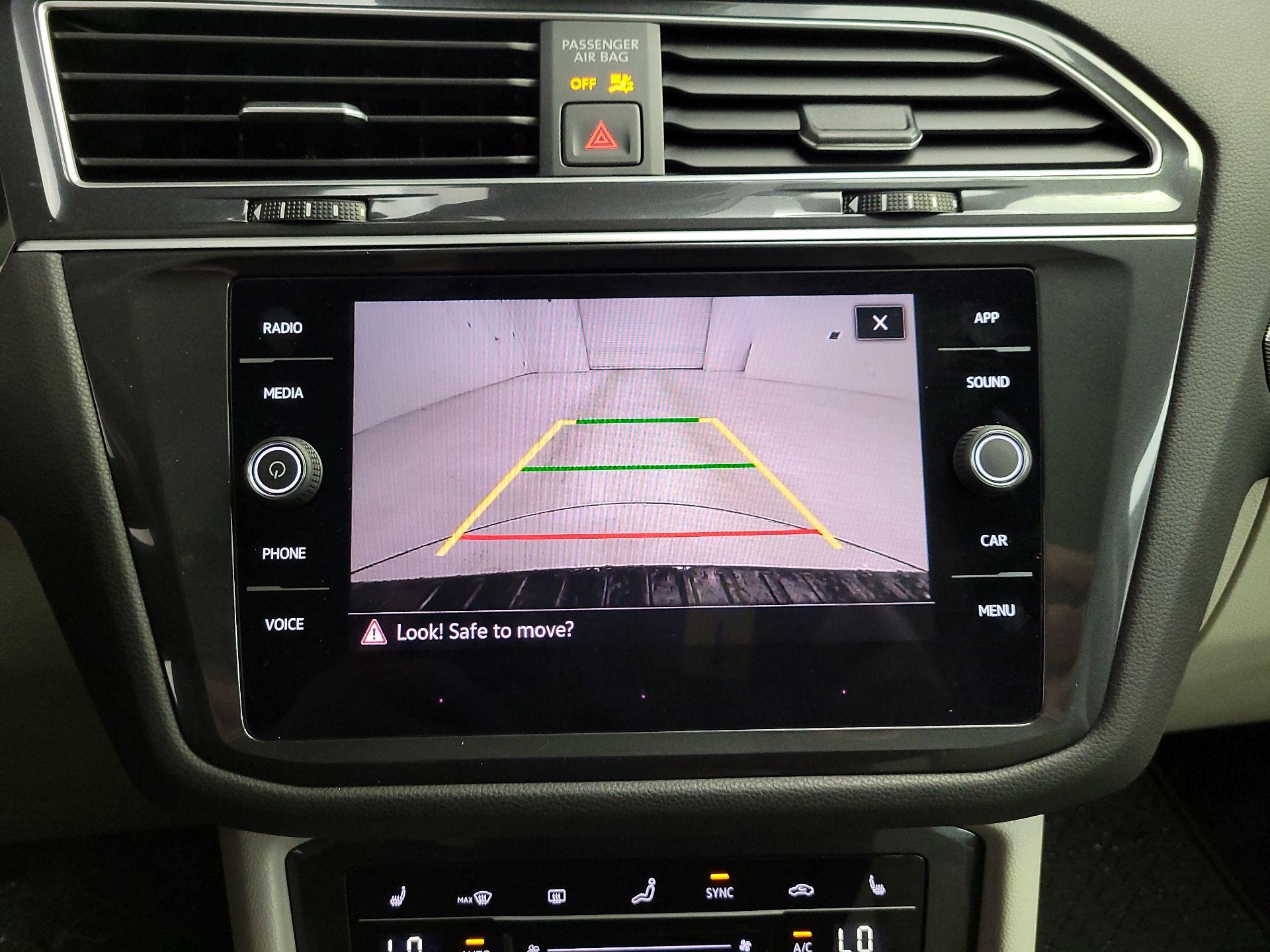 Thumbnail: 2024 Volkswagen Tiguan - 14