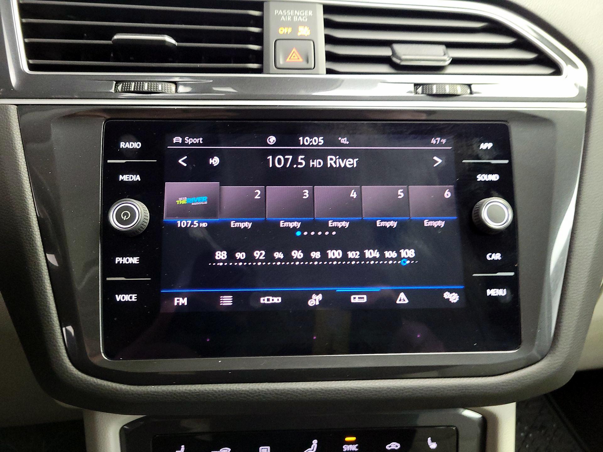 Thumbnail: 2024 Volkswagen Tiguan - 15