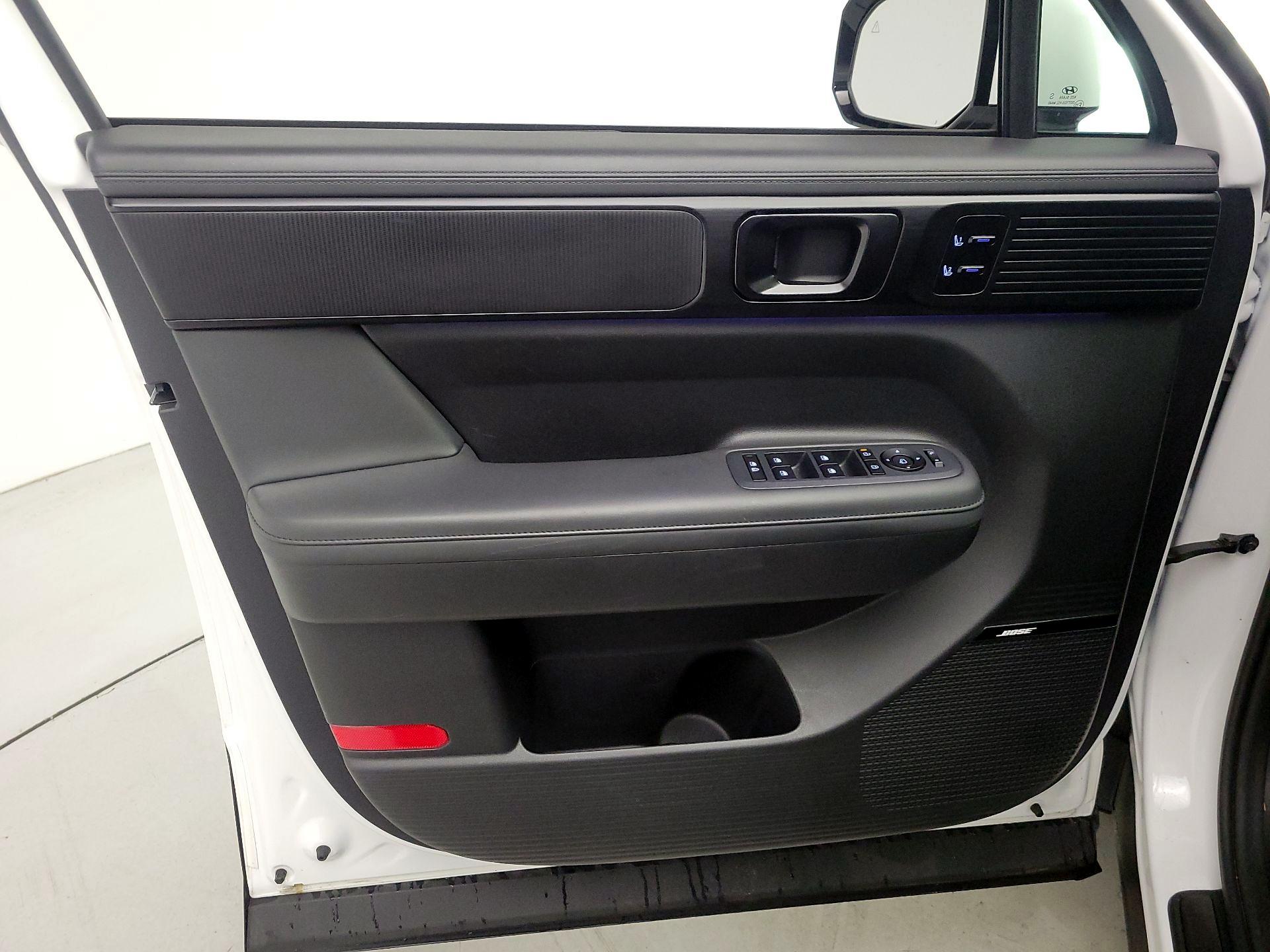 Thumbnail: 2024 Hyundai Santa Fe - 12