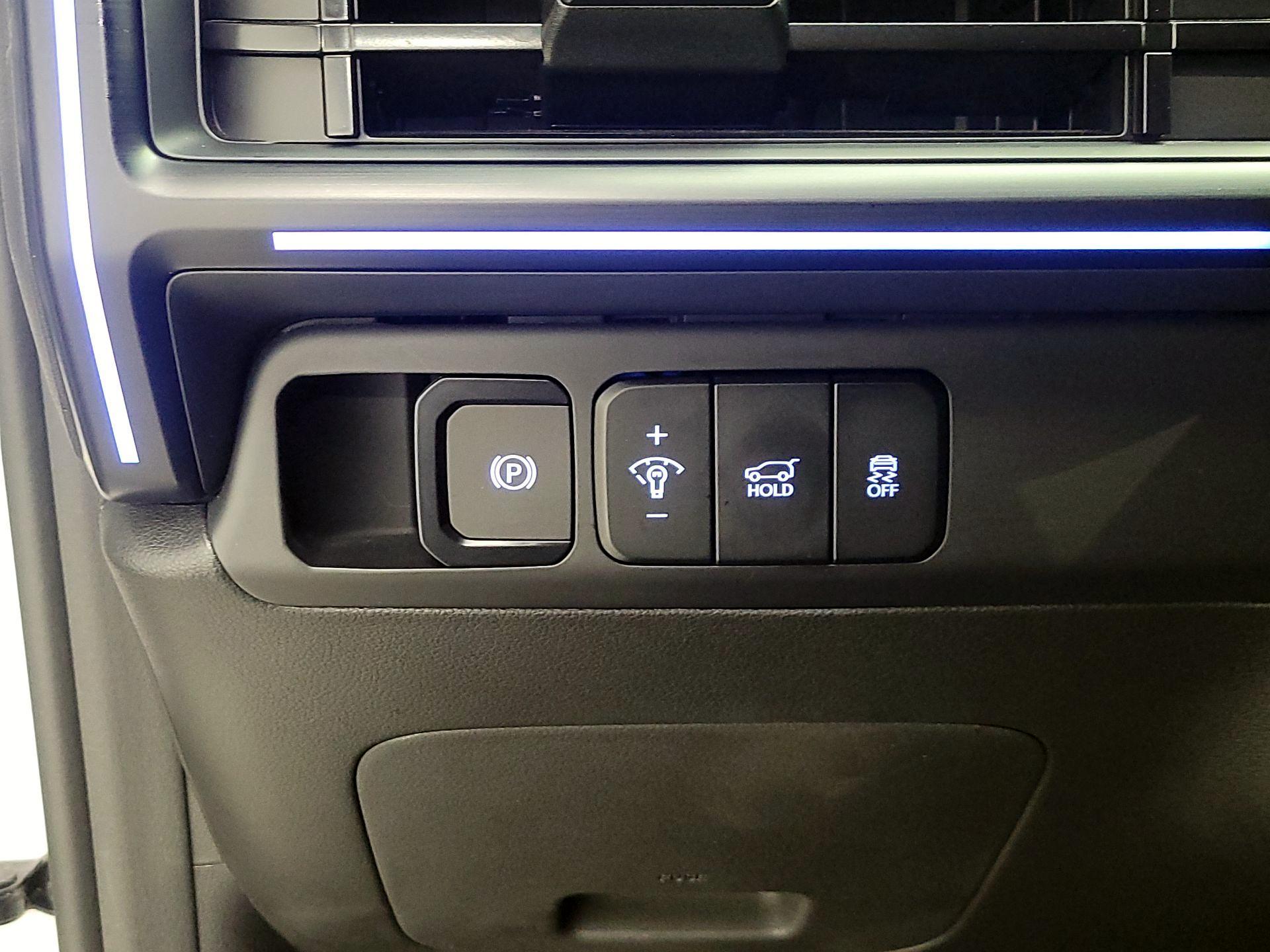 Thumbnail: 2024 Hyundai Santa Fe - 13