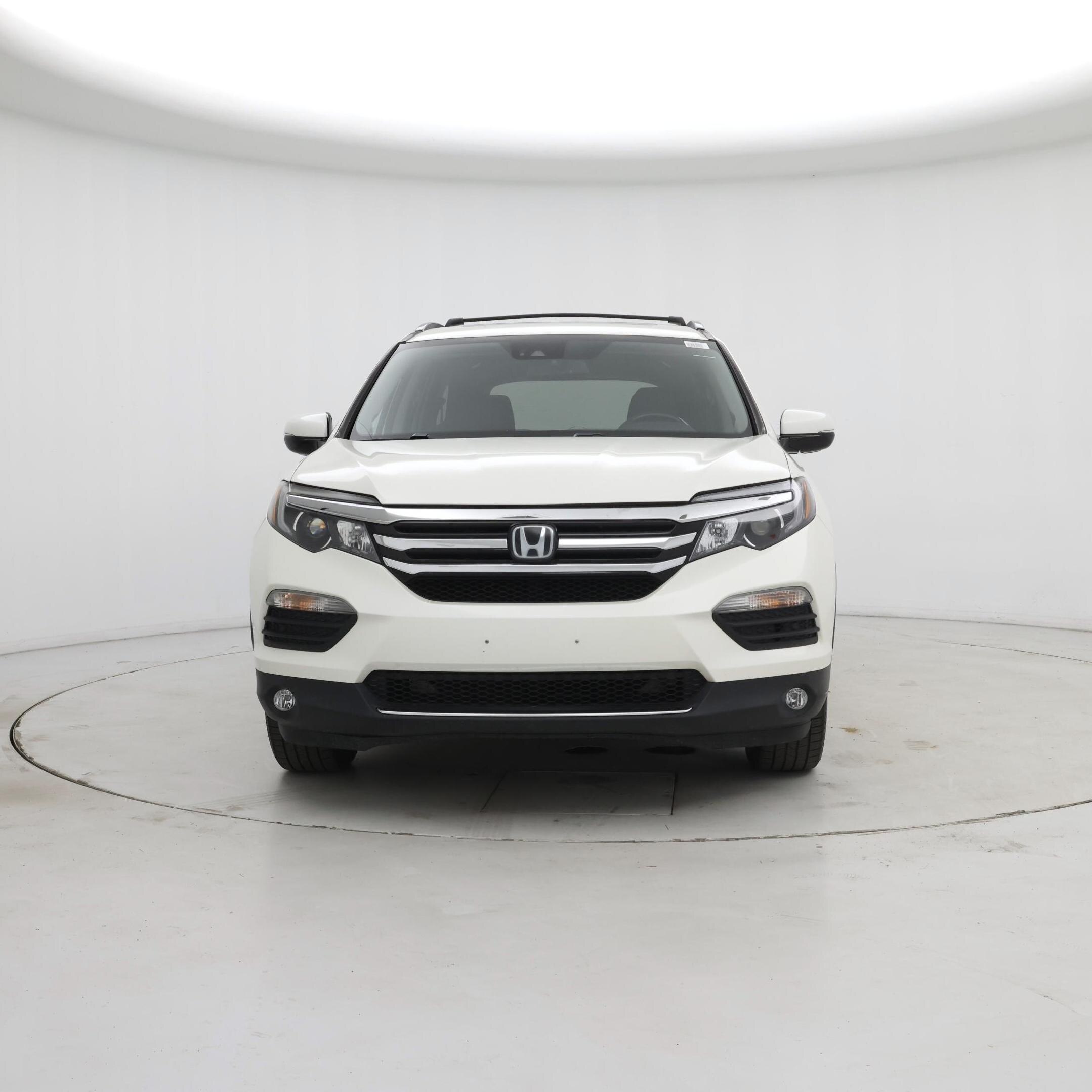 Thumbnail: 2017 Honda Pilot - 5